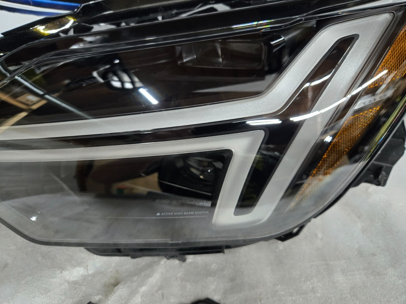 2025-2026 Volvo XC90 FULL LED Headlight 32365977 LEFT LH Drivers Side OEM