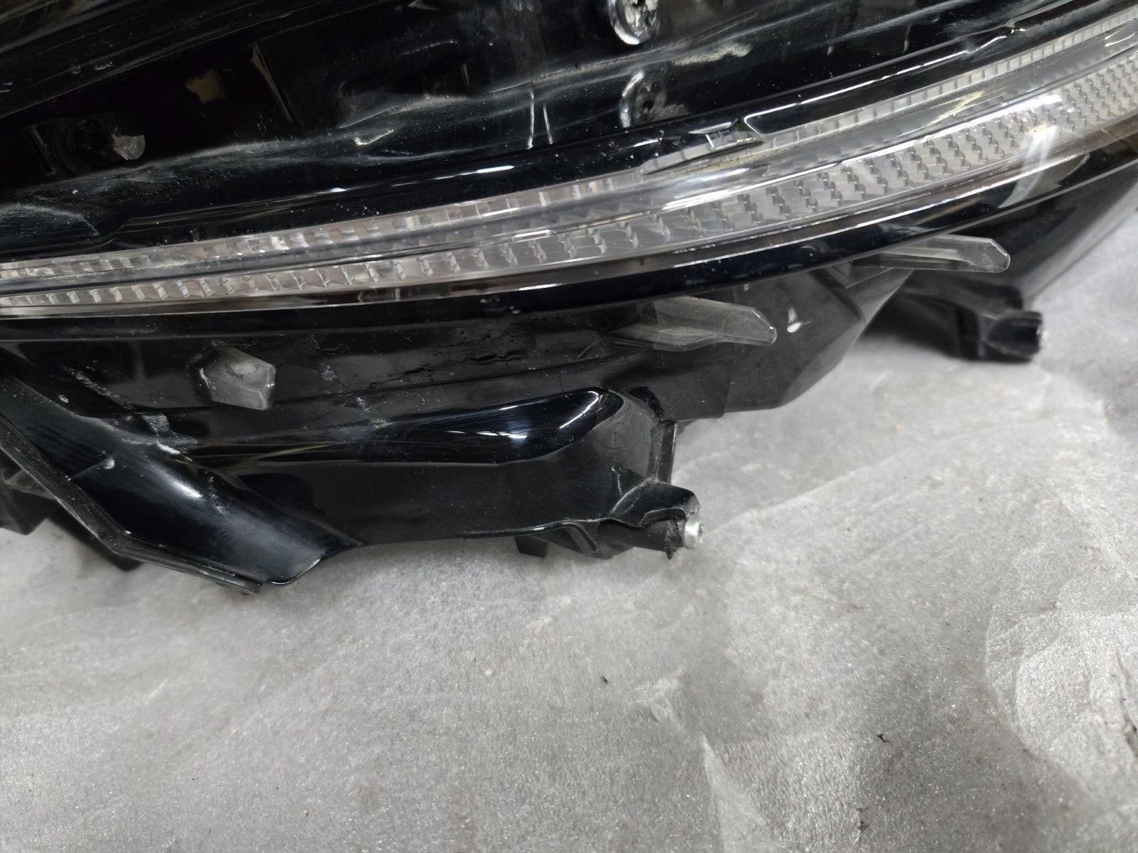 2016-2020 Lexus GS200T GS350 Right RH Passenger Single Beam LED Headlight OEM
