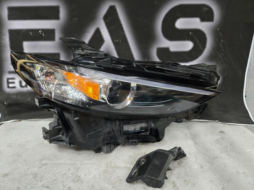 2019 2020 2021 Mazda 3 LED Headlight Right RH Passenger OEM Non AFS