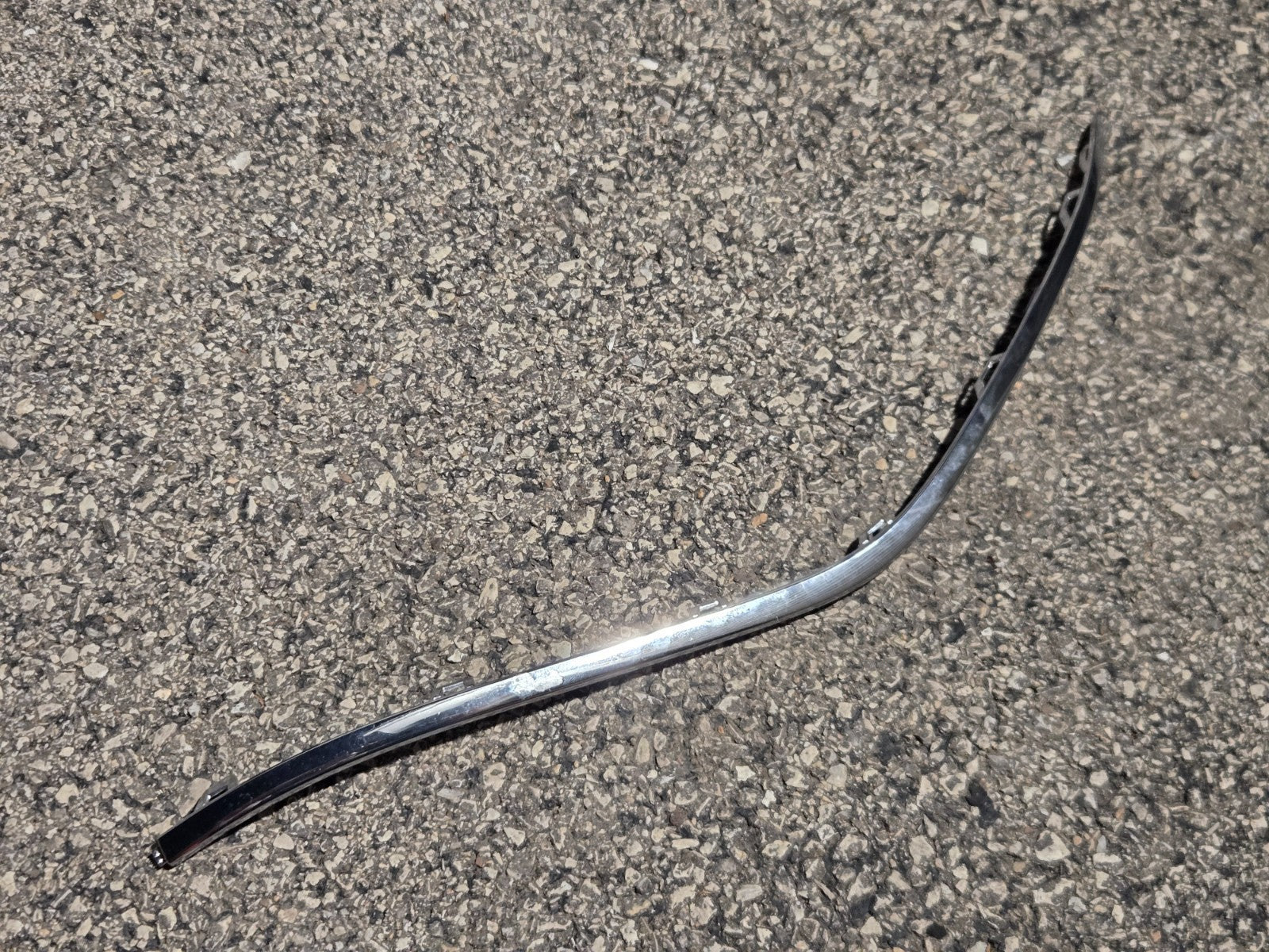 Genuine Mercedes-Benz Bumper Trim A1678851710 LH OEM