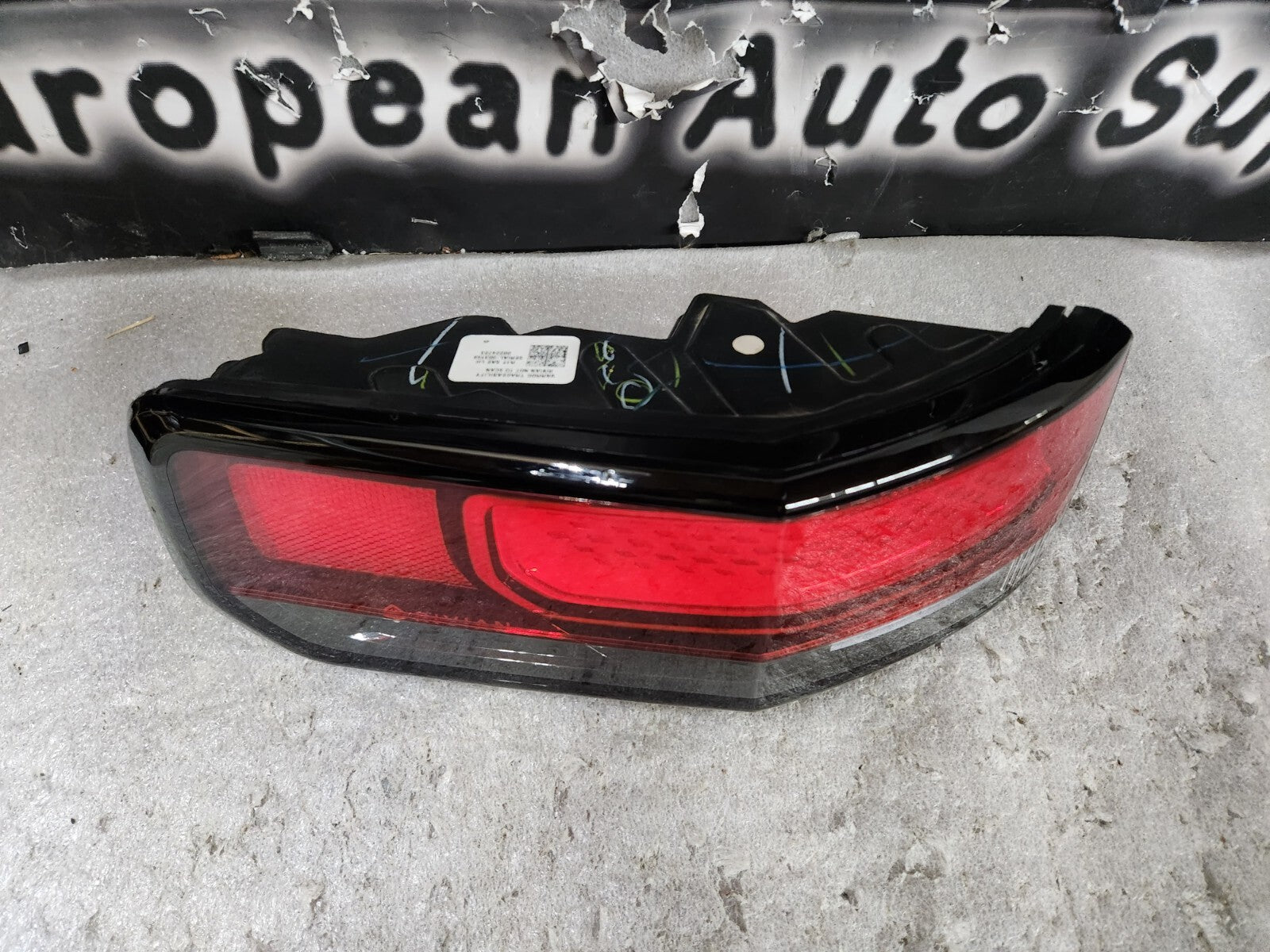 2022 Rivian R1T Left Rear Driver Side LH Taillight Tail Lamp Light OEM