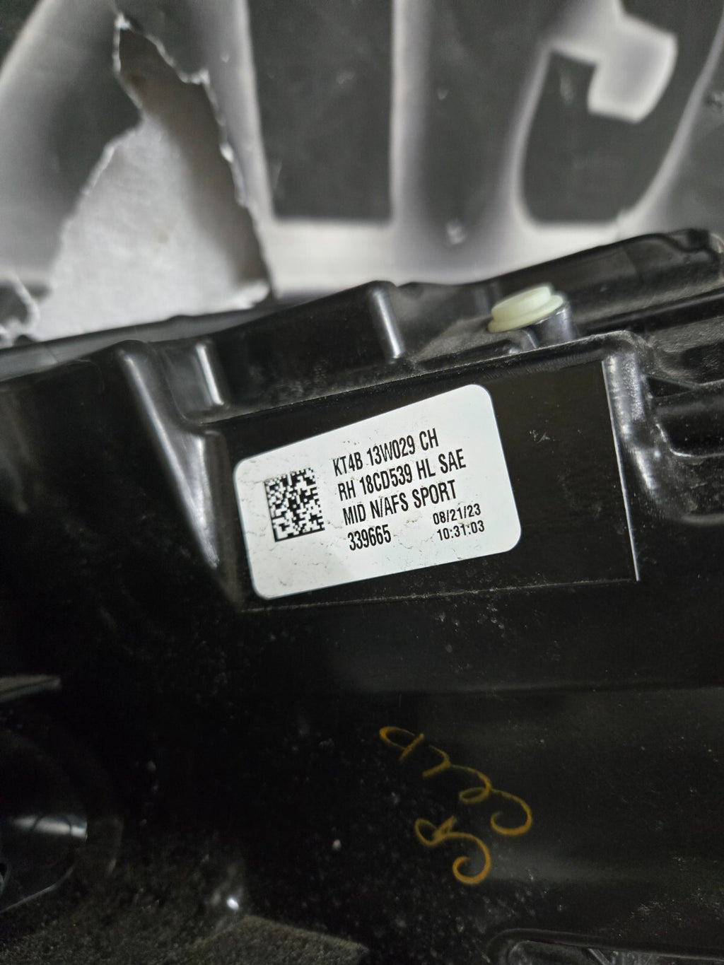 2019-2023 FORD EDGE SPORT BLACK BEZEL RIGHT PASSENGER RH LED HEADLIGHT OEM