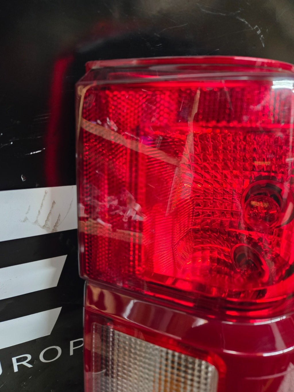 2020-22 Ford F250SD Right RH Passenger Taillight w/Blind Spot LC3B-13B504-BG OEM