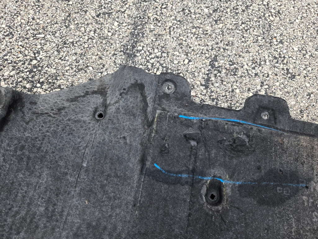 LAMBORGHINI HURACAN EVO FRONT UNDERBODY TRIM PANEL COVER OEM 4T0825101E