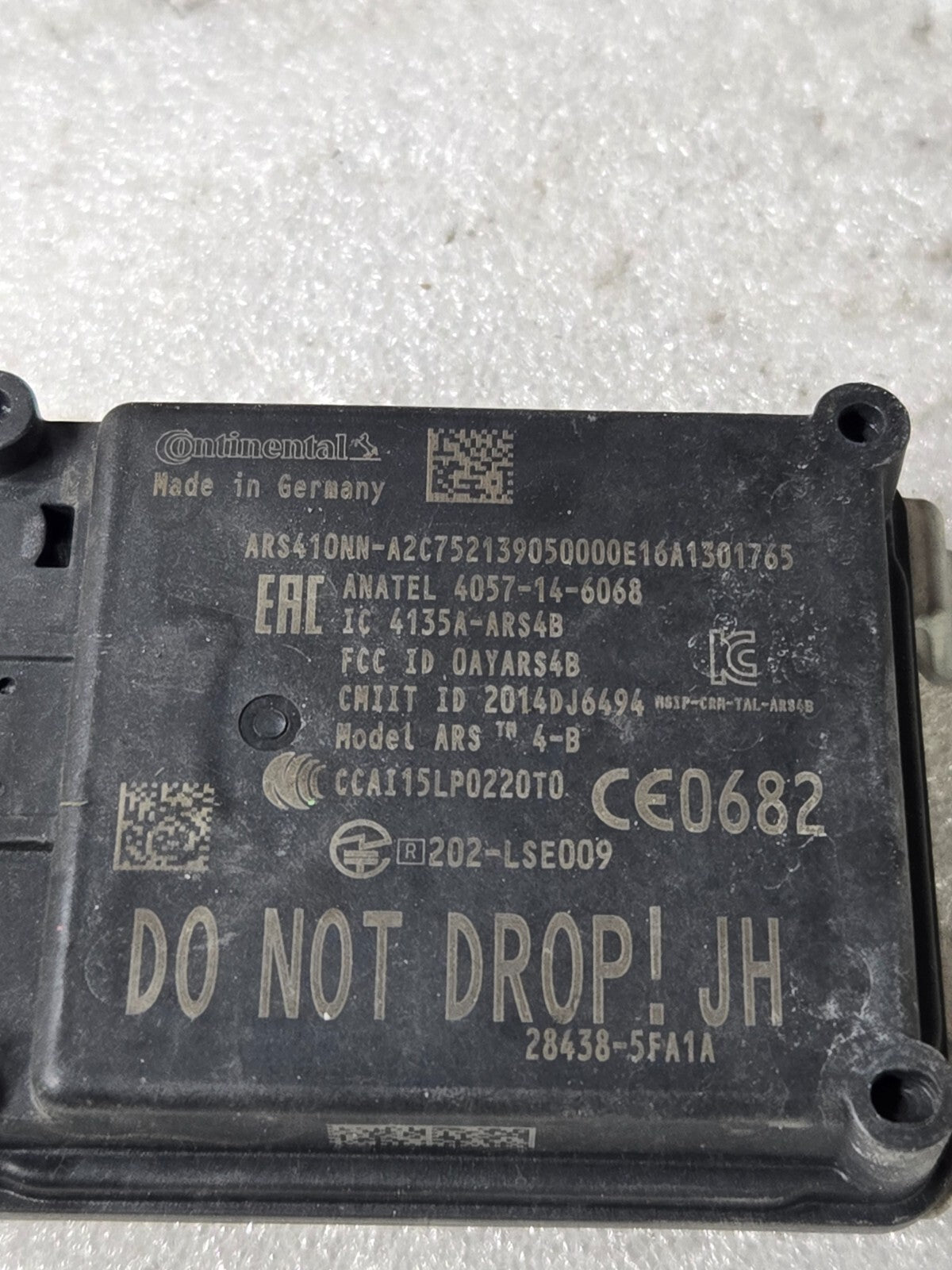 2017-2020 Nissan Rogue  Radar Distance Sensor OEM 28438-5FA1A
