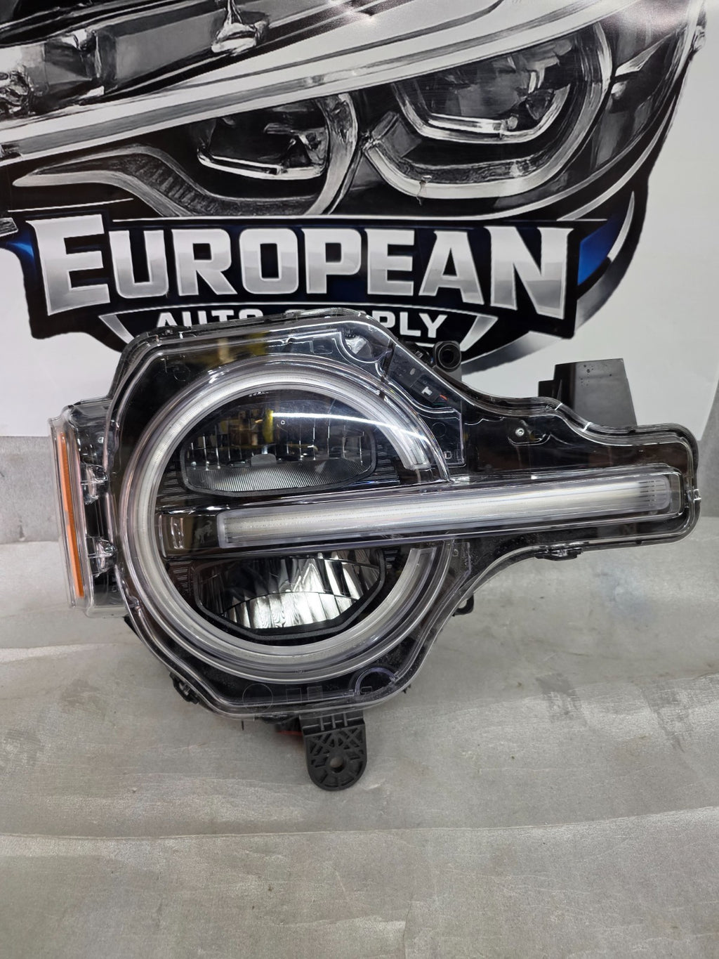 2021-2025 Ford Bronco LED Headlight Right RH W/ Signature OEM P2DB-13E014-AD