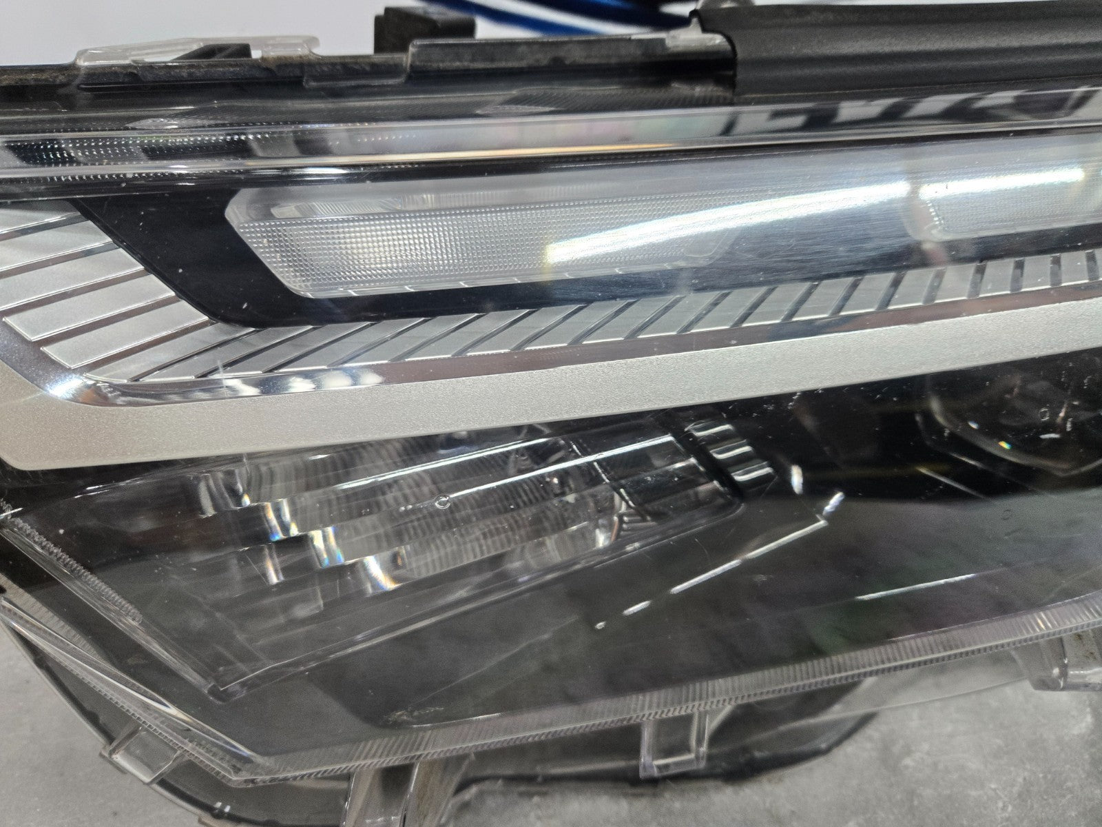 2022-2024 TOYOTA RAV4 XLE LEFT LH DRIVER HEADLIGHT LED OEM 811500R35000