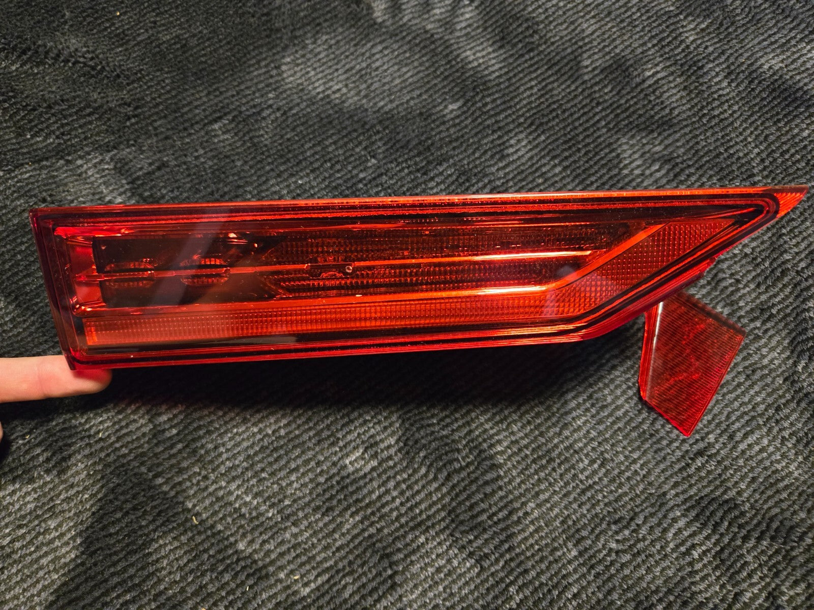 VOLVO XC60 MK2 Rear Left Inner Taillight 31446617 OEM GENUINE