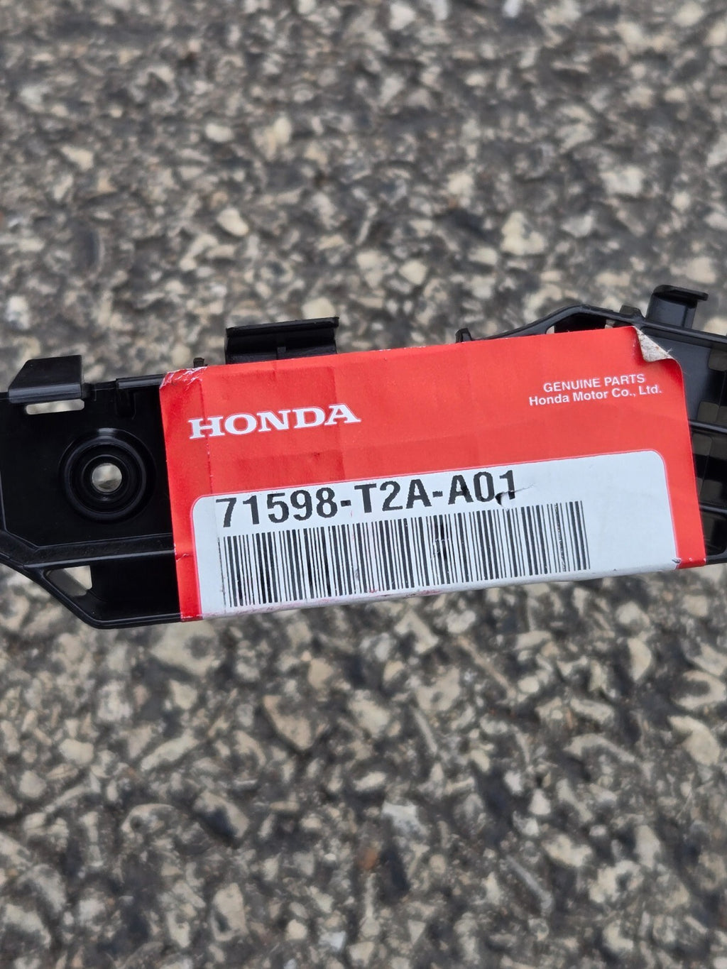 2013-2017 Honda Accord Left Bumper Cover Spacer Mount Bracket 71598-T2A-A01  OEM