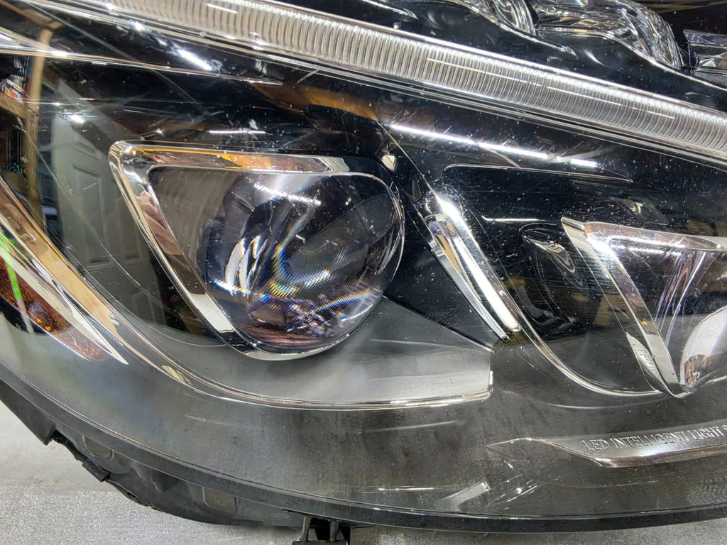 2017-2018 MERCEDES C43 AMG A205 RIGHT ADAPTIVE HEADLIGHT LED LAMP OEM 2059063604