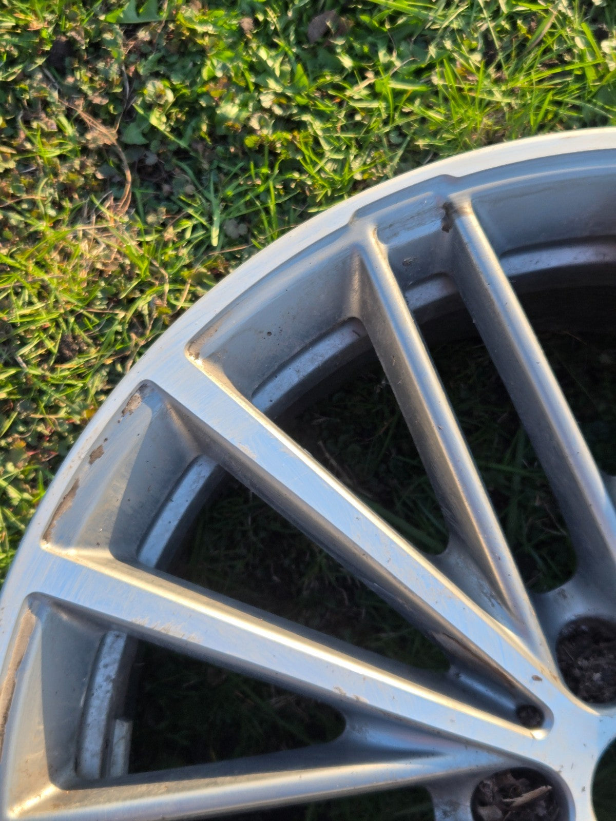 BMW 530i 540i 2017-2020 19" FACTORY OEM WHEEL RIM FRONT 86331 36116863422