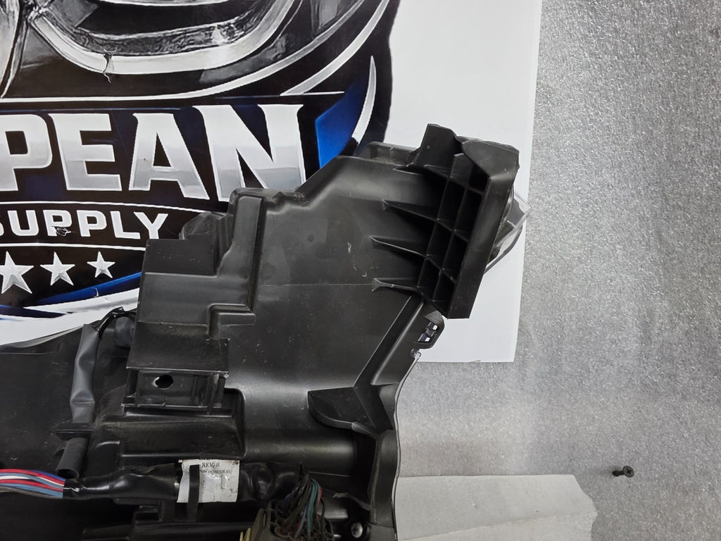 2023 2024 2025 Subaru Ascent Left LH Driver Side Headlight OEM 84002XC11A