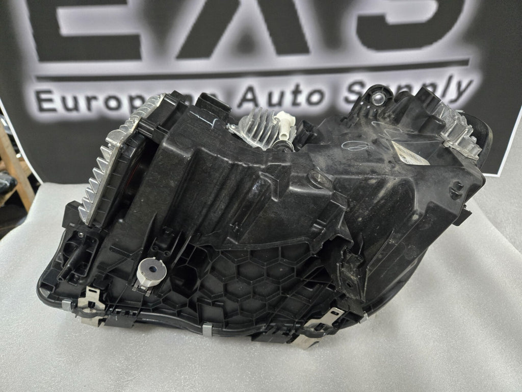2018-21 BMW X3 X4 G01 G02 Adaptive LED Headlight Passenger Complete OEM 8739658