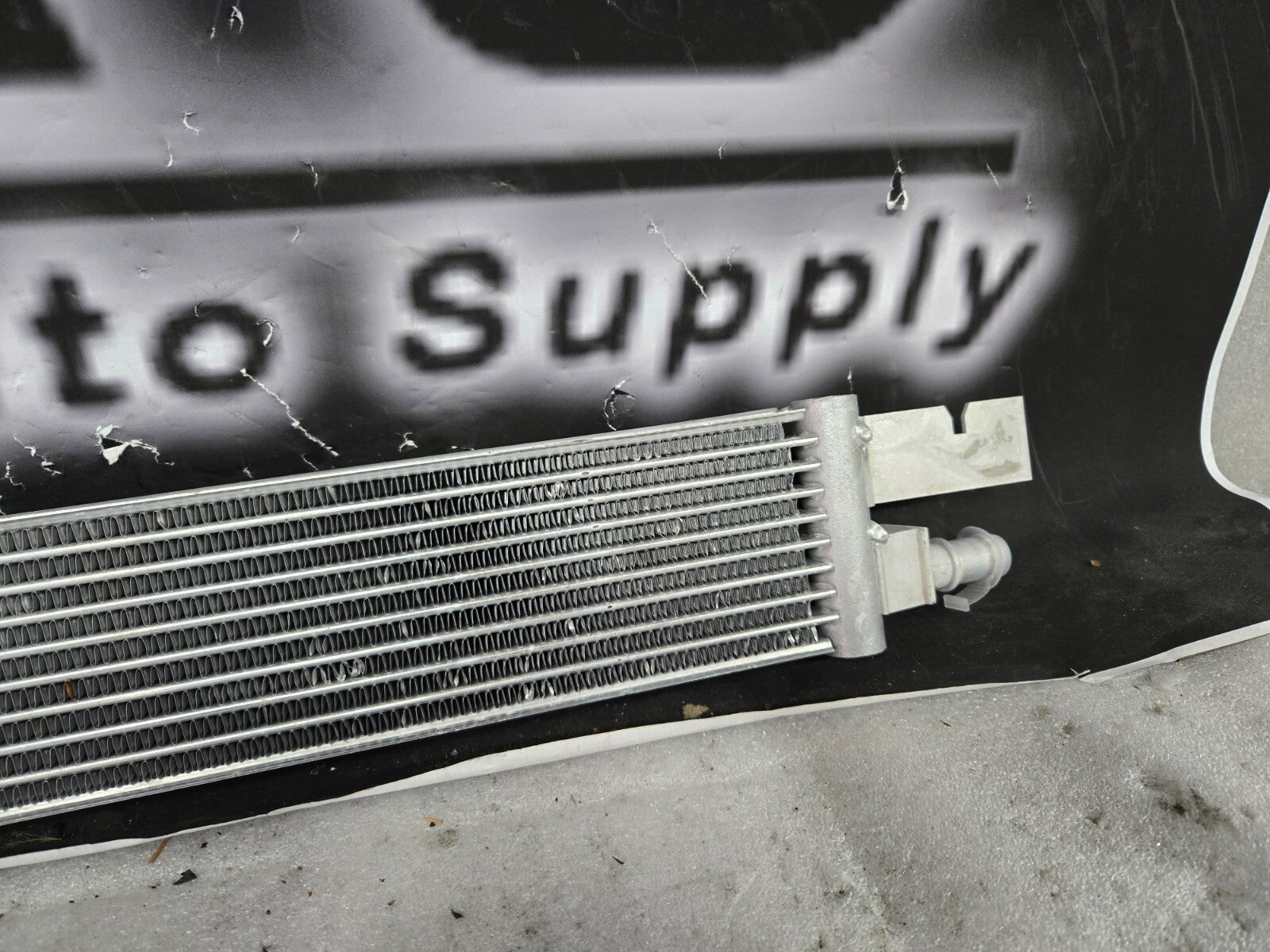 2018-19 BMW G20 3 Series Engine Motor Oil Radiator OEM 17219429794
