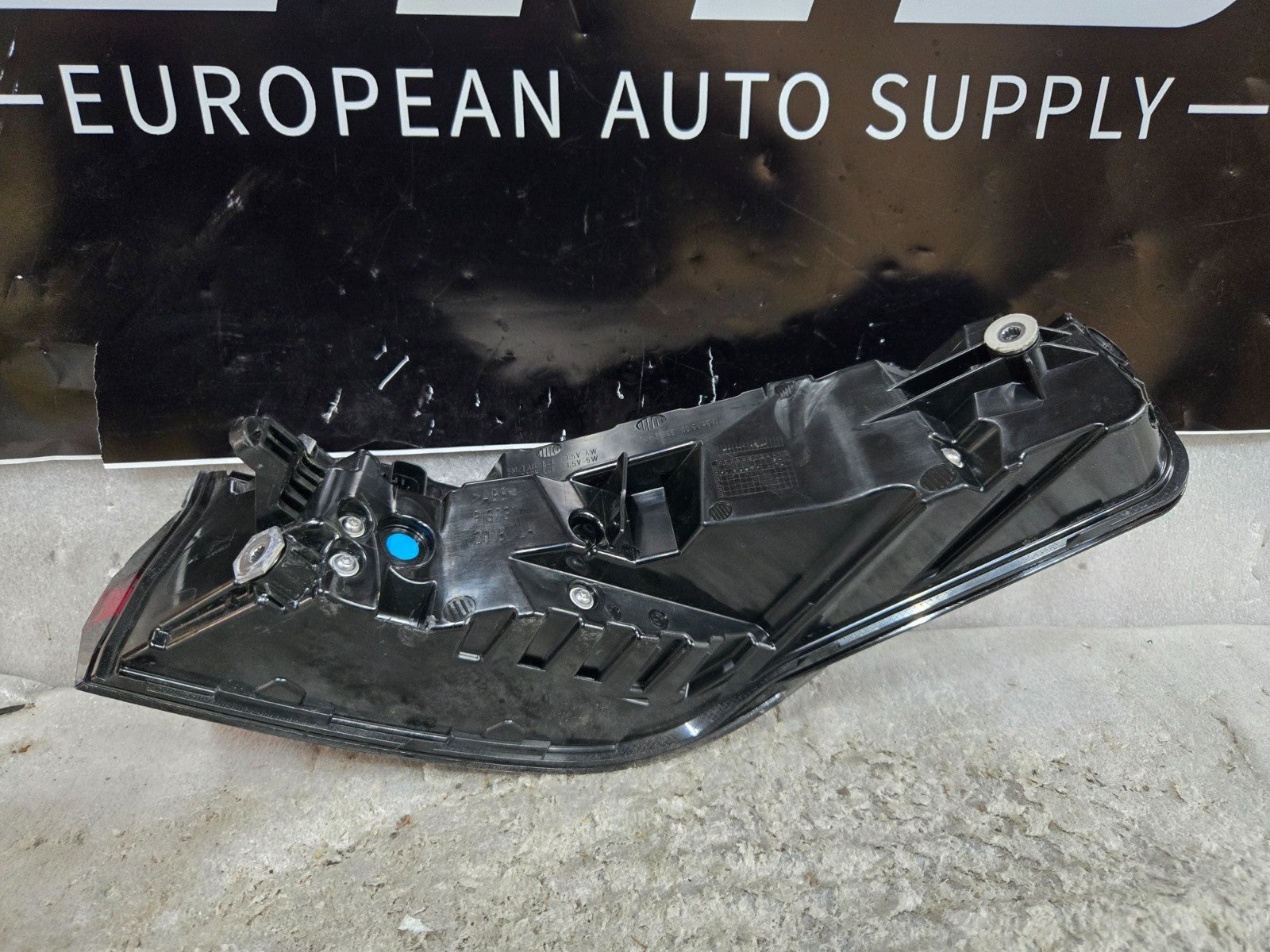 2023 2024 BMW i7 TAIL LIGHT LEFT LH DRIVER H35A3CD4105 OEM