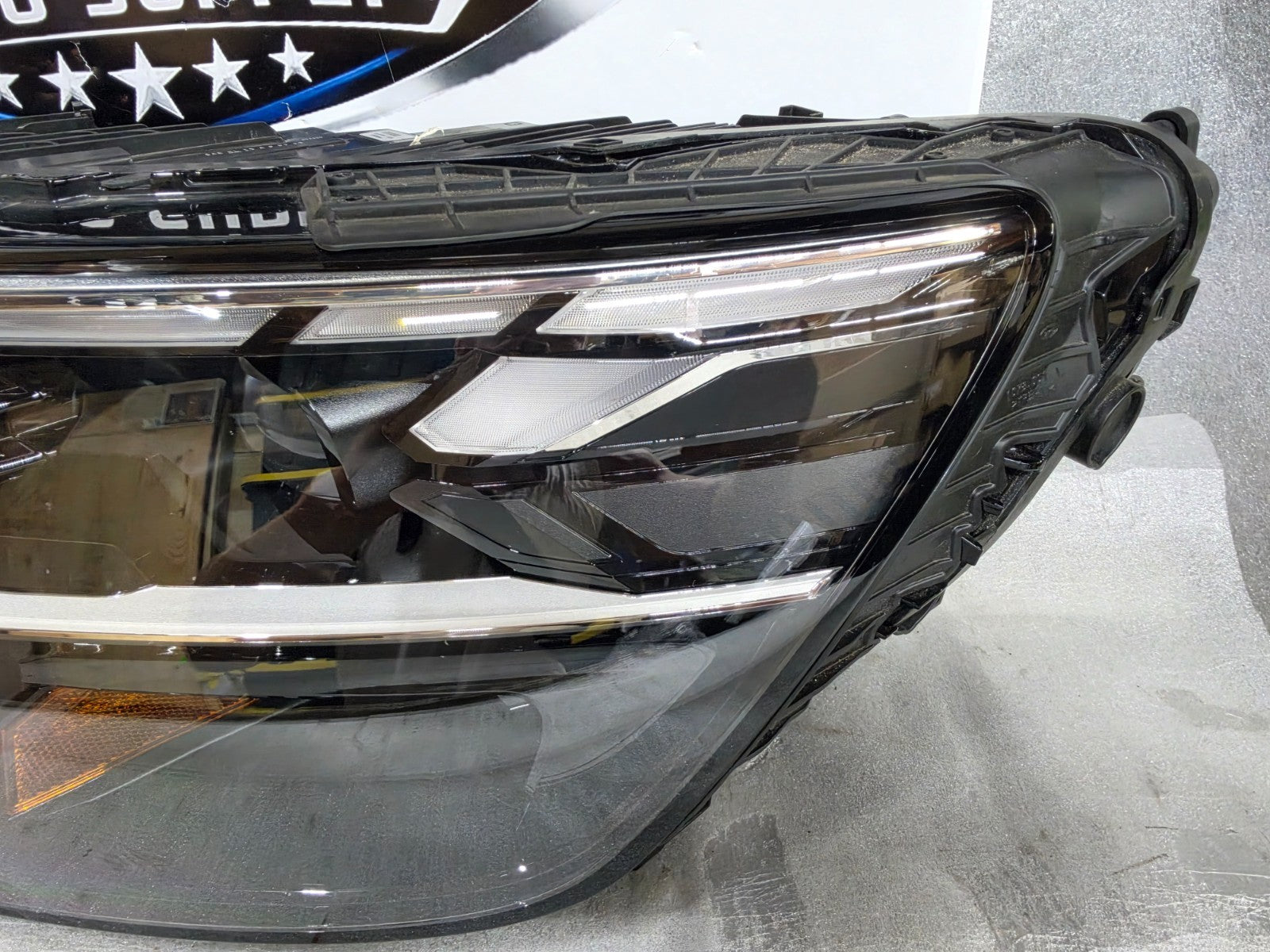 2024-2026 Audi Q8 SQ8 RSQ8 Matrix LED Headlight Left LH 4M8941039B OEM COMPLETE!