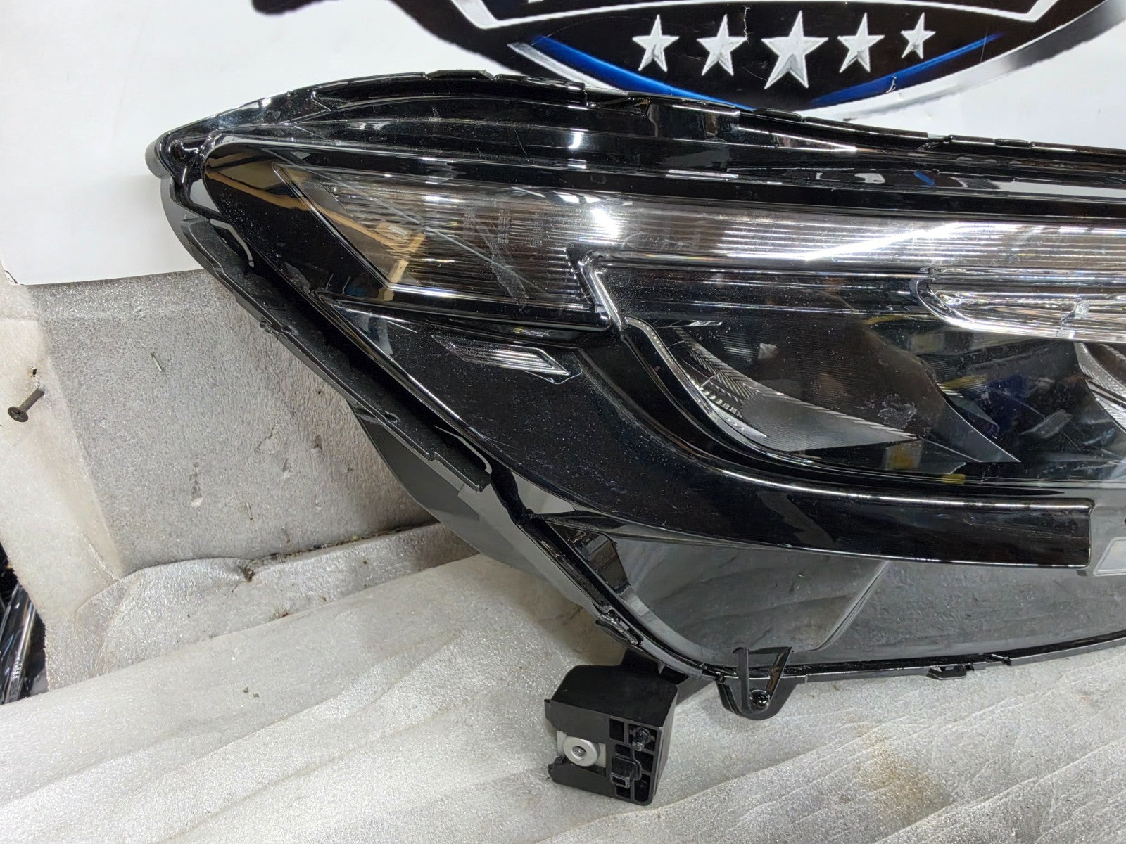 2023-2025 Honda CRV Headlight Right RH Passenger Side LED Headlight OEM *NO TRIM
