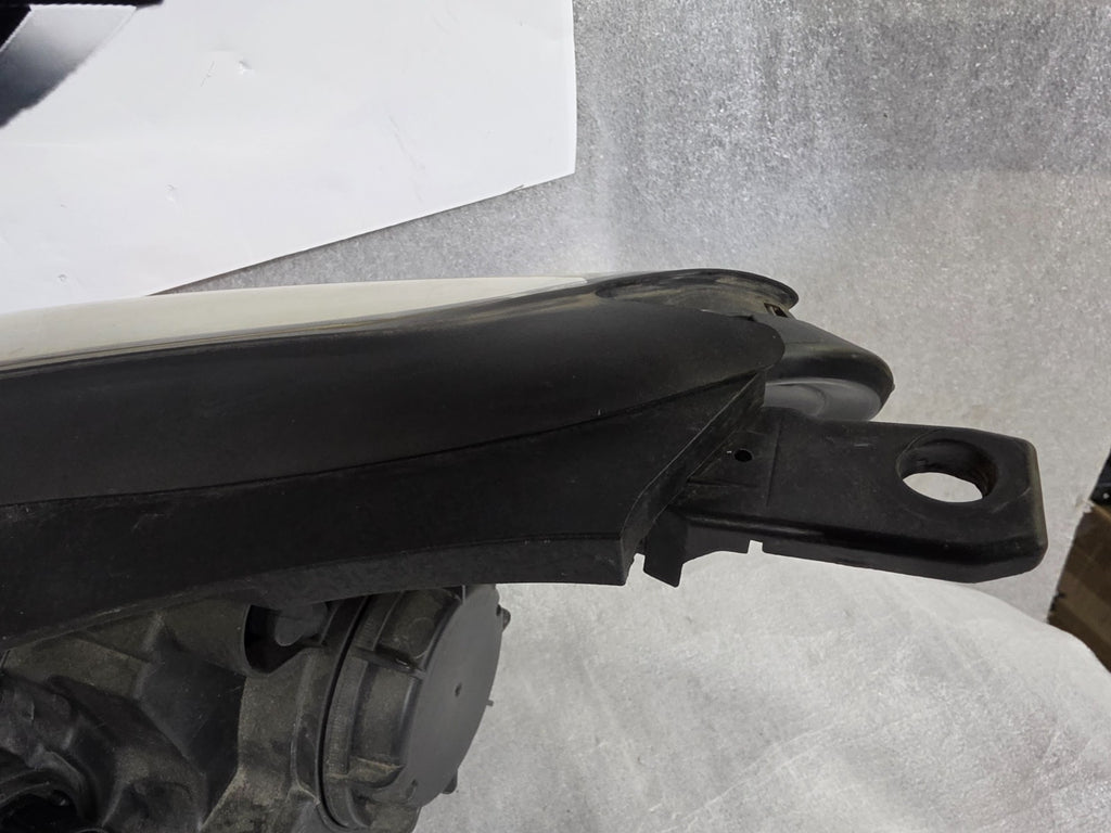 2019-2021 Hyundai Tucson Right RH Passenger Full LED Headlight OEM 92102-D3750