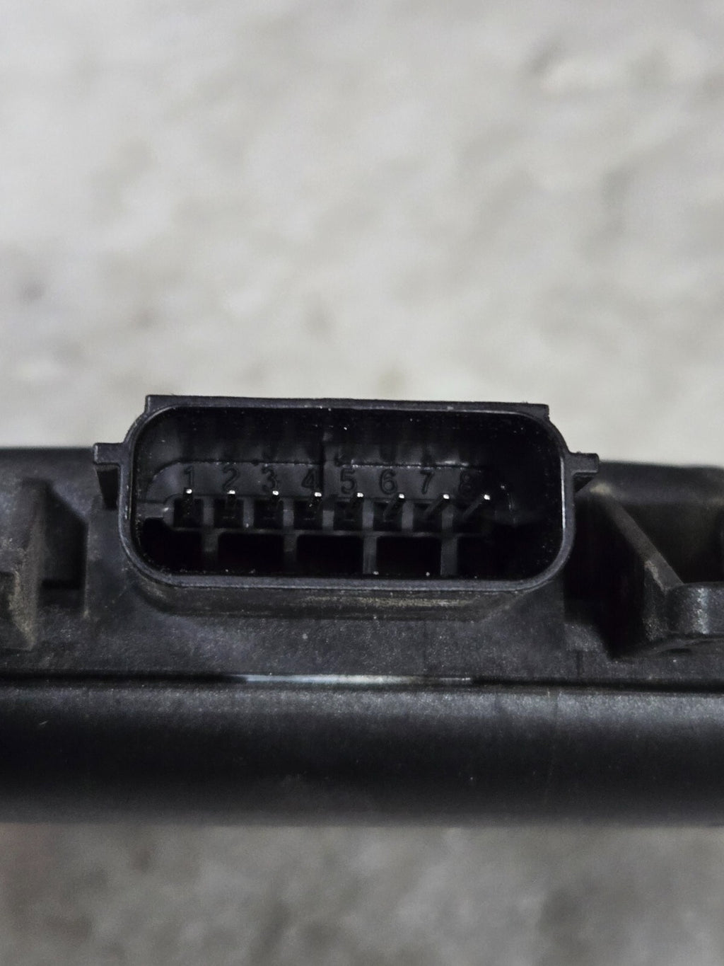 2018 - 2021 Chevrolet Equinox Blind Spot Sensor Left LH Driver Side 84129137 OEM