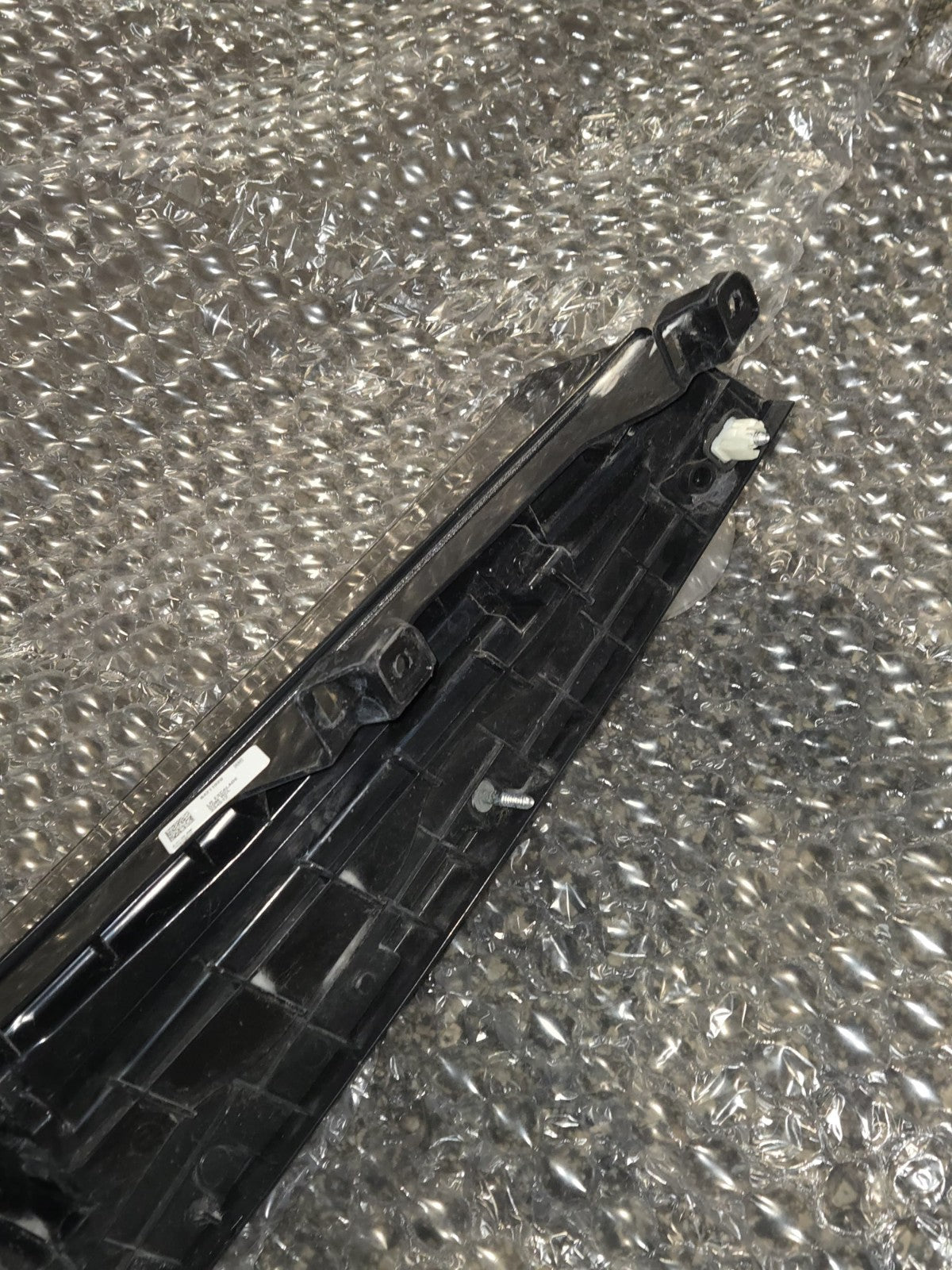 2015-2020 Cadillac Escalade Left LH Driver Side LED Taillight OEM 84211920