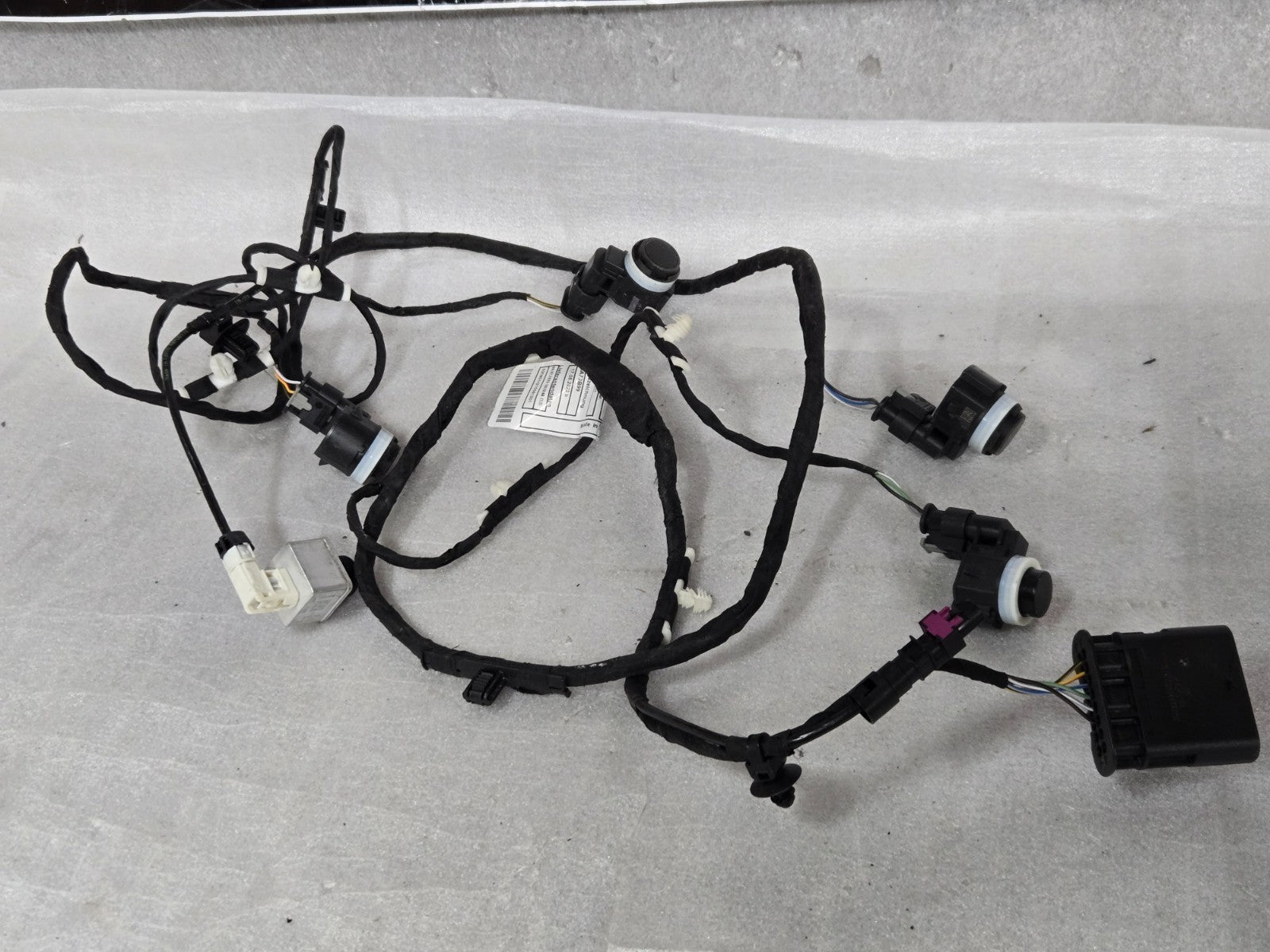 2024 - 2025 BMW X1 U11 FRONT BUMPER PARKING SENSOR WIRING HARNESS COMPLETE OEM