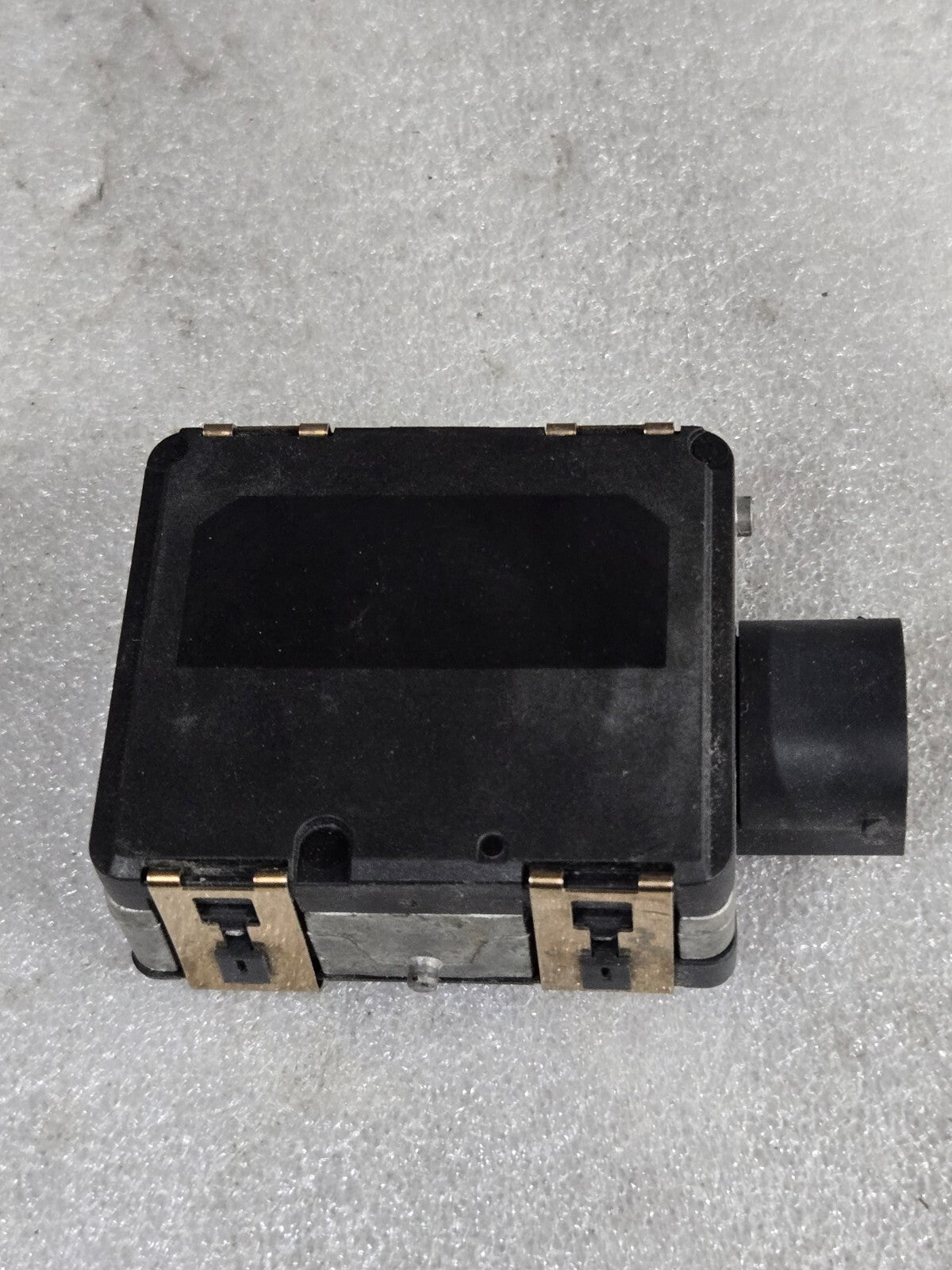 2021 MERCEDES-BENZ GLB250 CRUISE CONTROL DISTANCE RADAR SENSOR OEM A0009058913