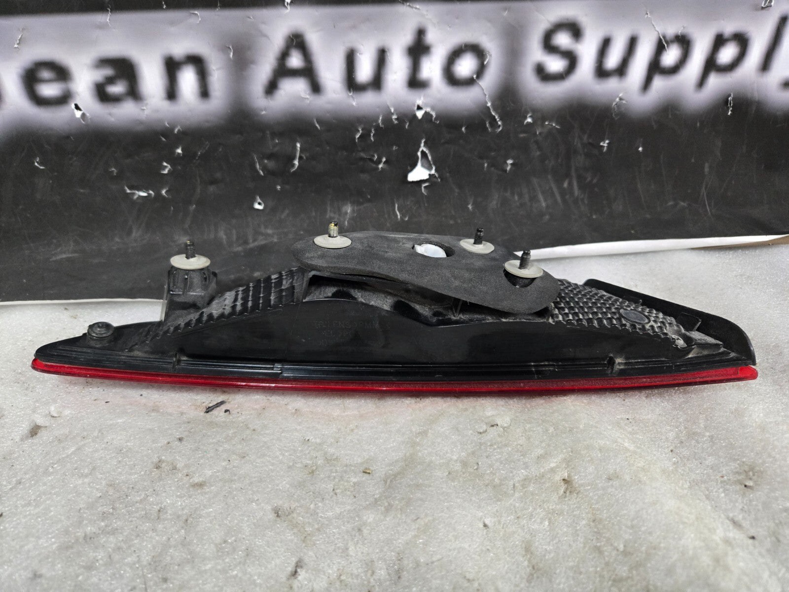 2019-2020 HYUNDAI ELANTRA RIGHT REAR TAIL LIGHT LAMP LED TRUNK MOUNT 92404-F3500