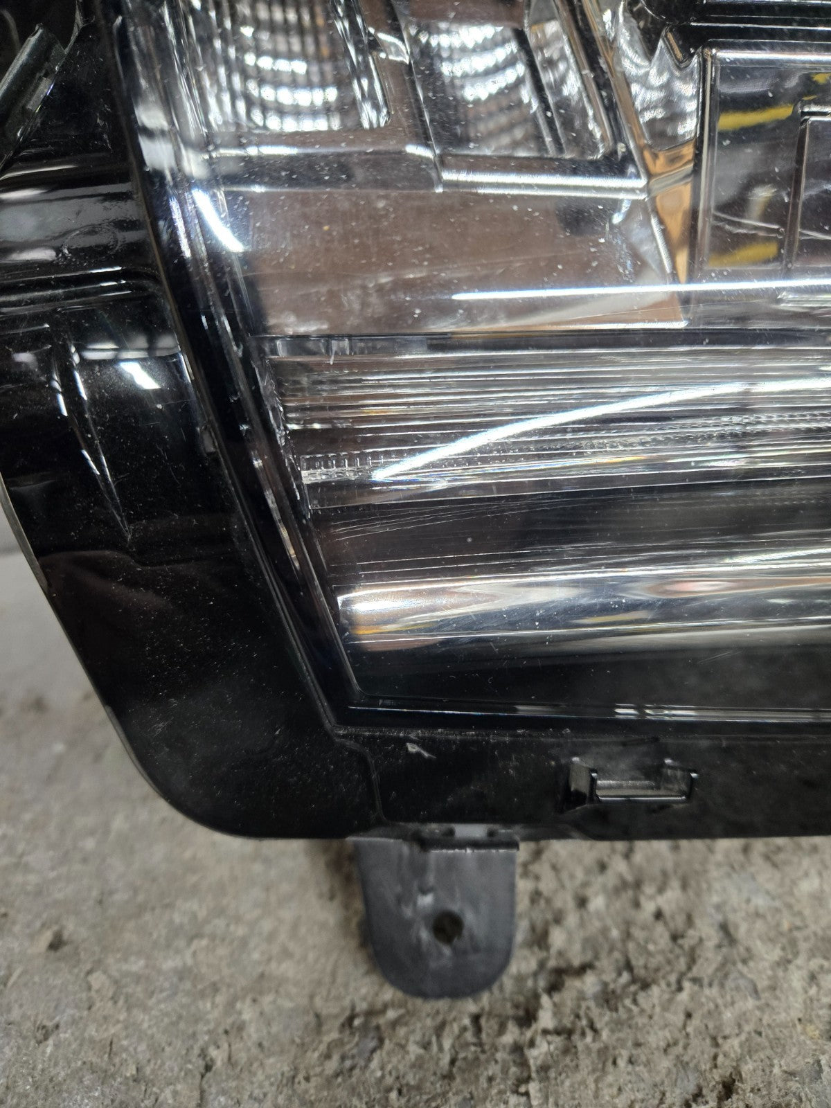 2015-2020 Cadillac Escalade LED Fog Light Left LH Driver Side OEM 19434108