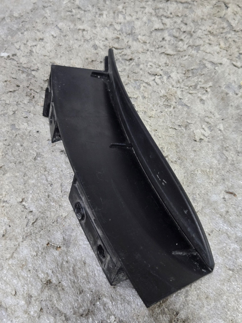 2017 - 2025 JAGUAR F-PACE REAR RIGHT BUMPER SPLASH SHIELD GUARD OEM HK83291D00AB