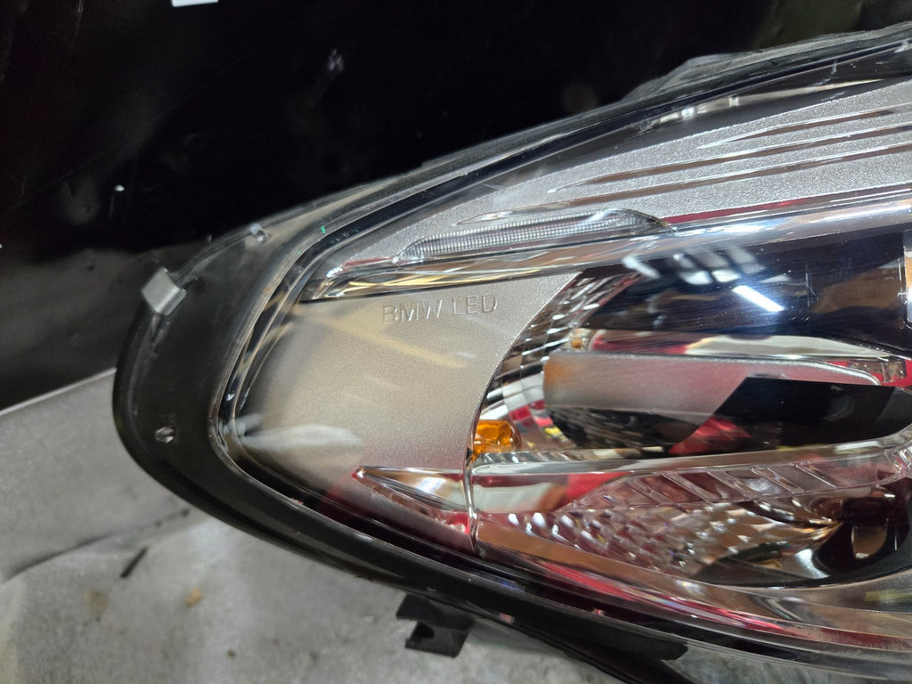 2018-2021 BMW X3/X4 RIGHT RH SIDE NON-ADAPTIVE LED HEADLIGHT OEM 7466122-05