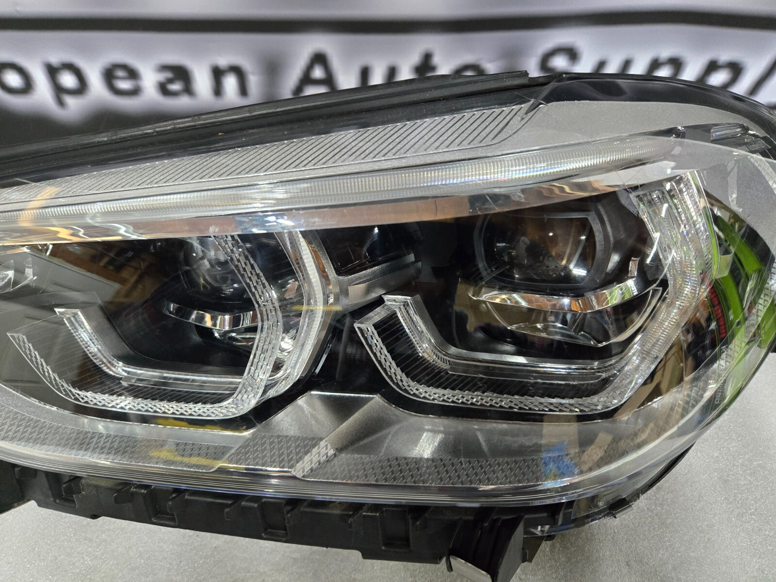 2018-2021 BMW X3 X4 G01 G02 Adaptive LED HEADLIGHT LEFT DRIVERS SIDE OEM 8739657