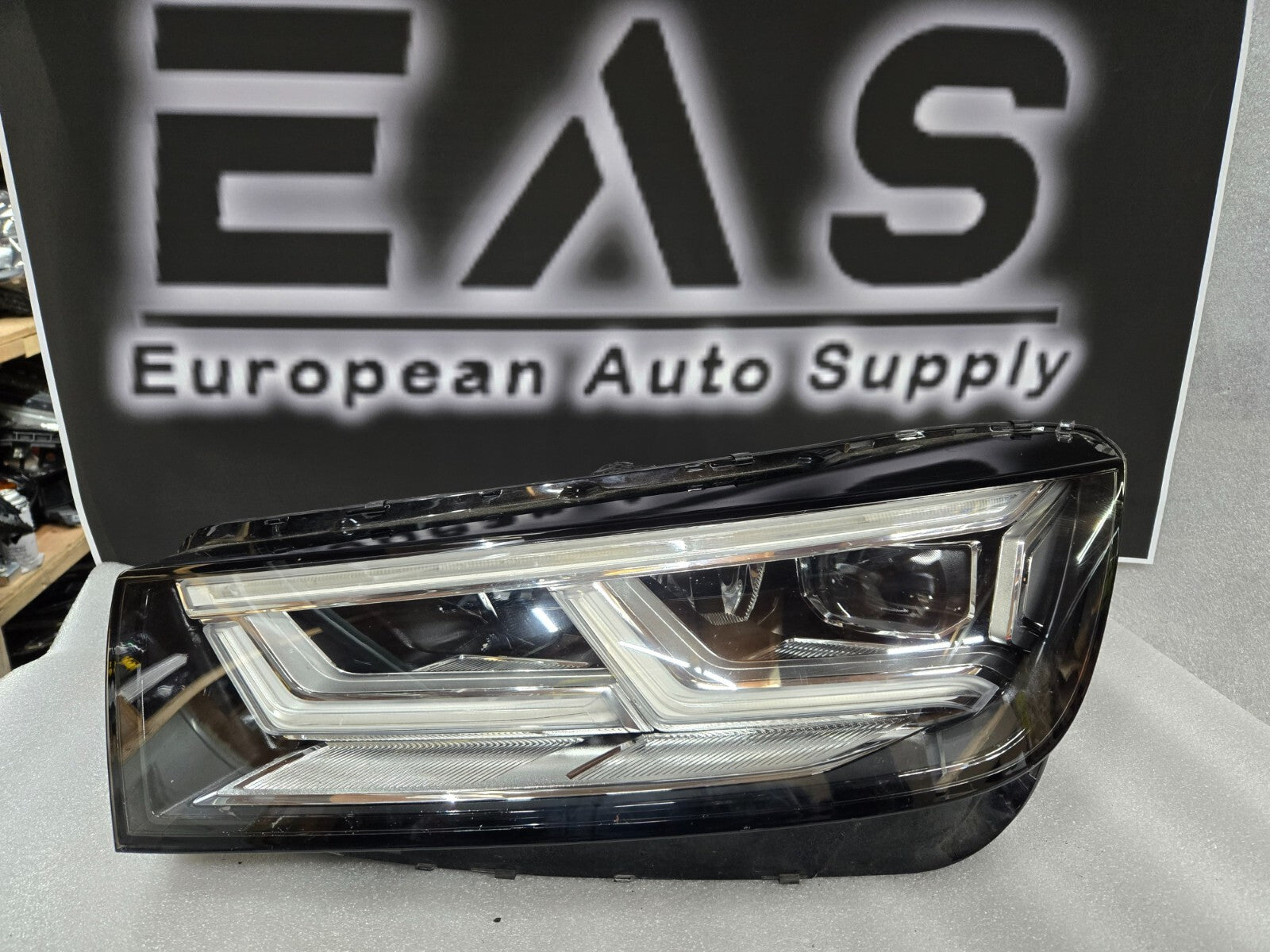 2018 2019 2020 Audi Q5 SQ5 LED Headlight Left Driver Side LH OEM 80A941033E