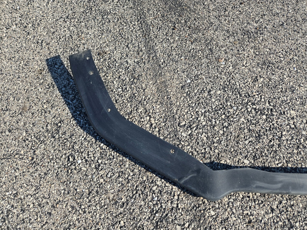 2018 2019 2020 FORD MUSTANG FRONT LOWER BUMPER VALANCE COVER OEM JR3B-17F775