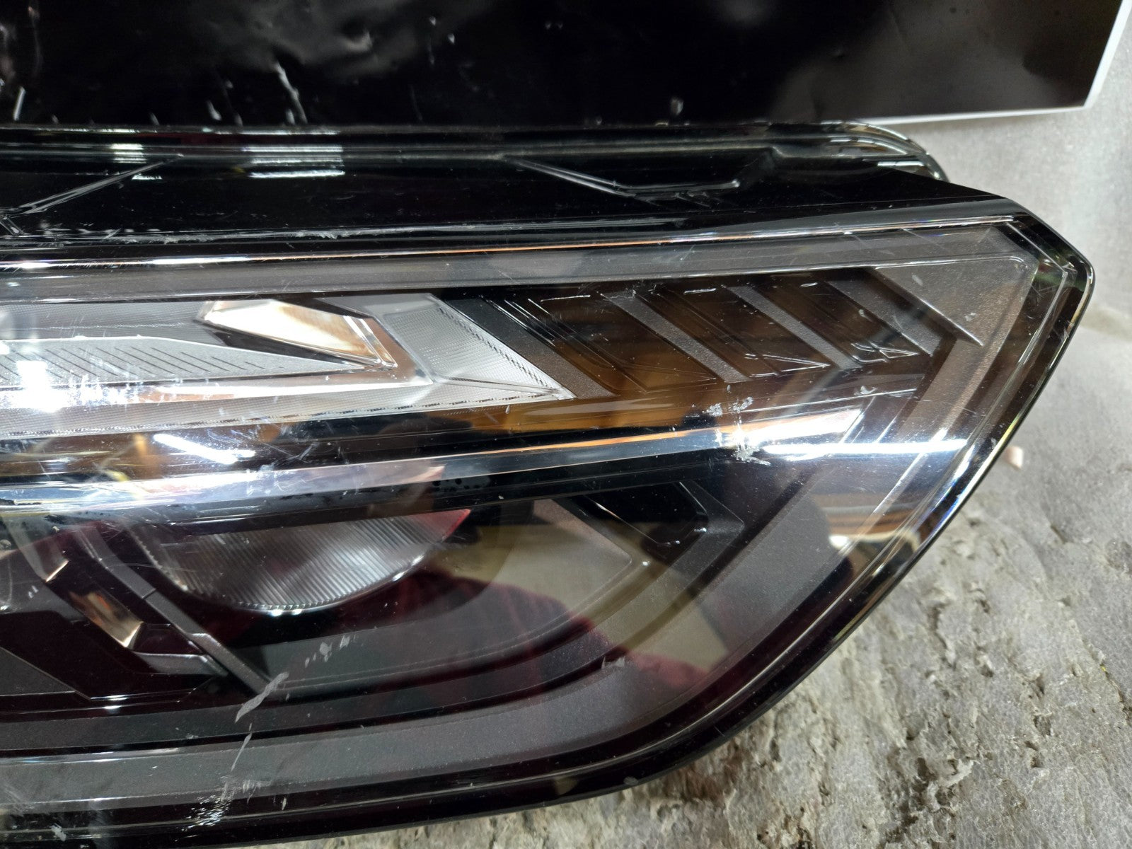 2021-2024 AUDI Q5 SQ5 RIGHT SIDE RH HEADLIGHT LED W/O MATRIX OEM 80A941034H