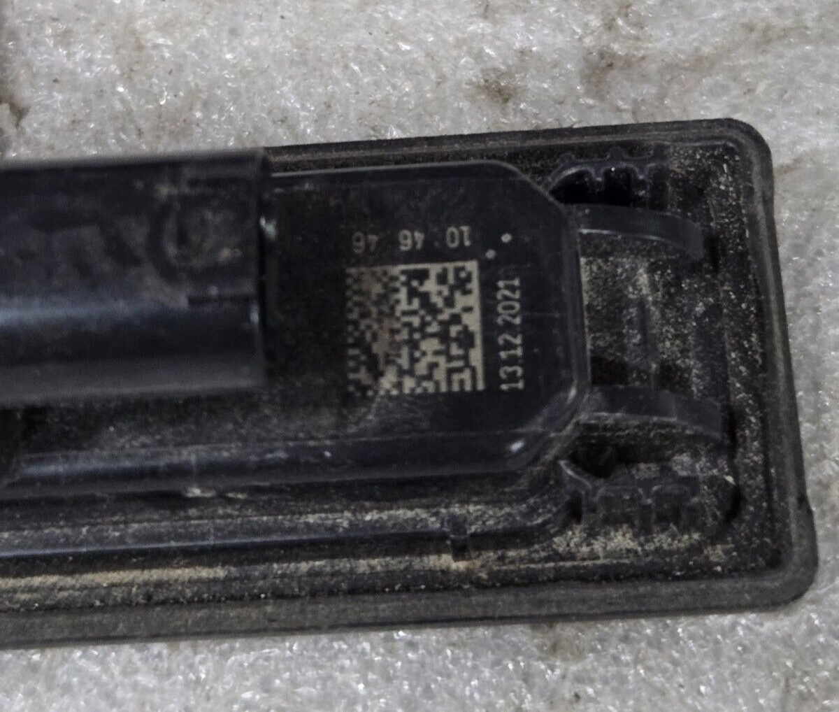2017-2023 LAND ROVER DISCOVERY REAR LEFT OR RIGHT LICENSE PLATE LIGHT LAMP OEM