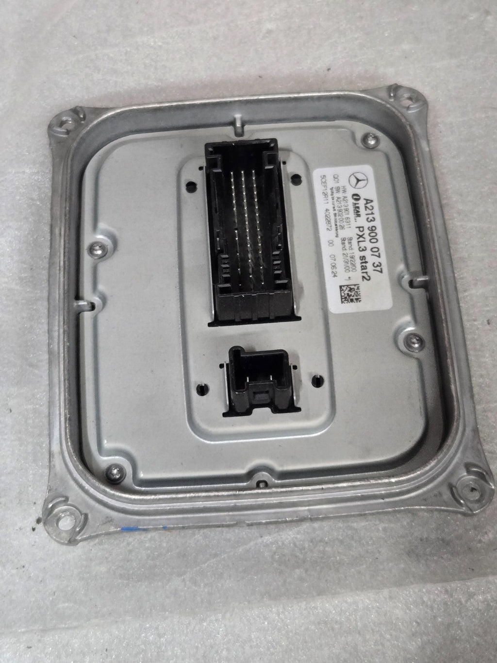 2020-2023 Mercedes GLS 450 W167 Headlight Module Ballast OEM A2139000737