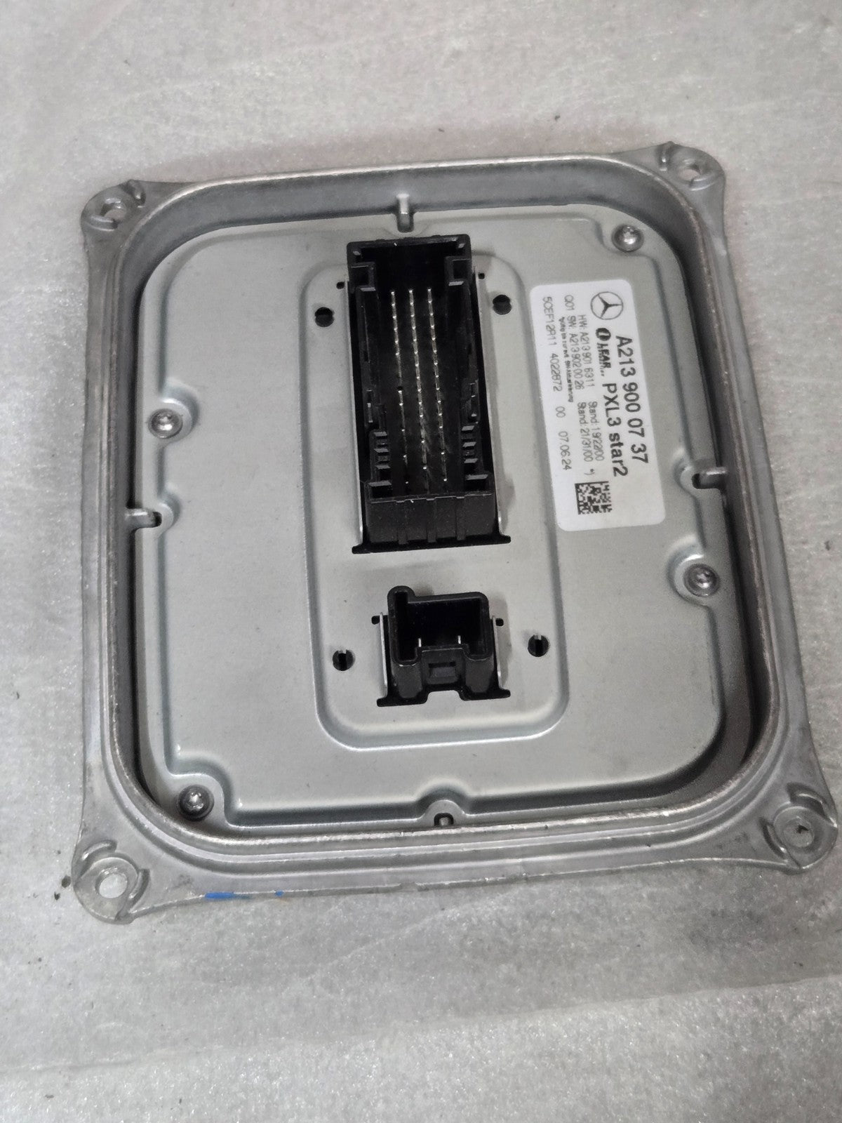 2020-2023 Mercedes GLS 450 W167 Headlight Module Ballast OEM A2139000737