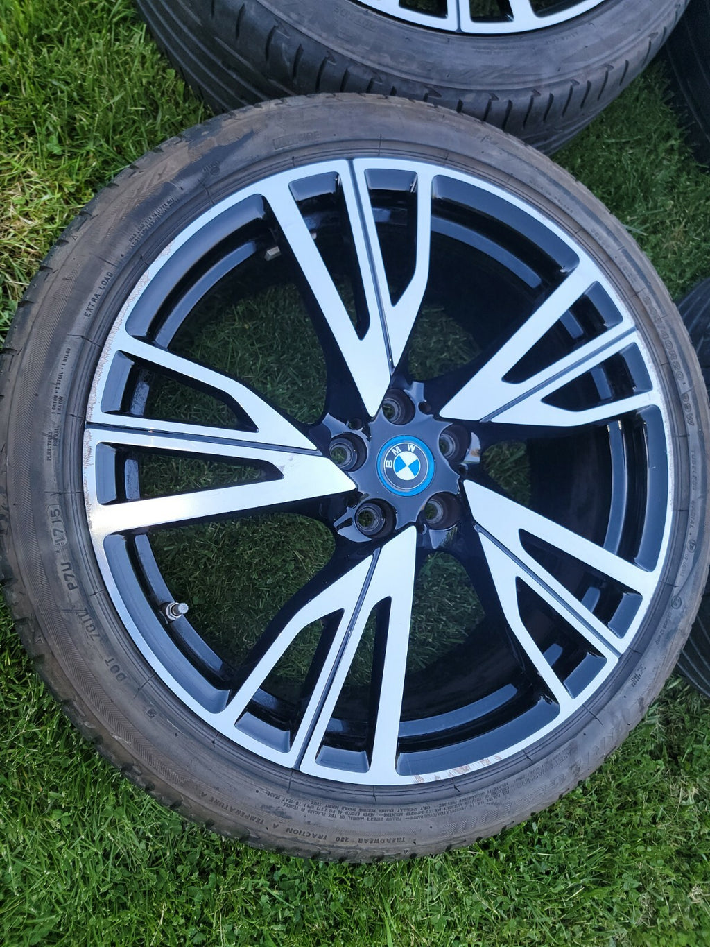 BMW i8 15-18 20 OEM Left or Right  rear ORIGINAL Rims  tpms  8.5J X20 Tire Tpms 