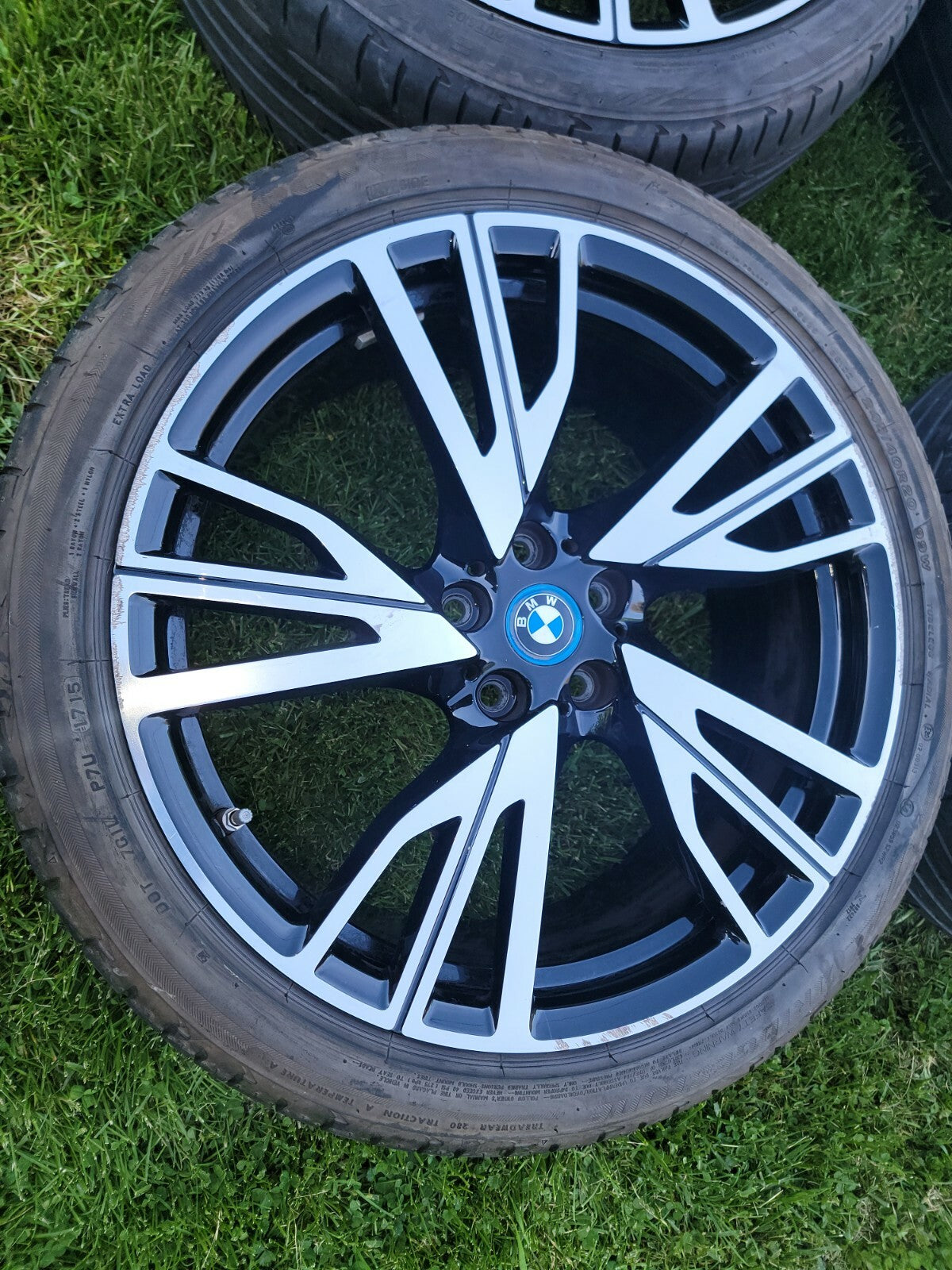 BMW i8 15-18 20 OEM Left or Right  rear ORIGINAL Rims  tpms  8.5J X20 Tire Tpms 