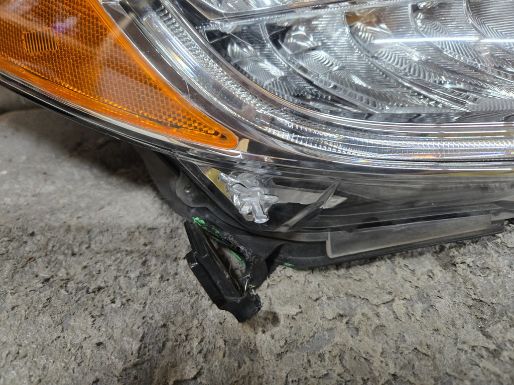 2019 2020 2021 Honda HR-V HRV Full LED Headlight Right RH Passenger Side OEM