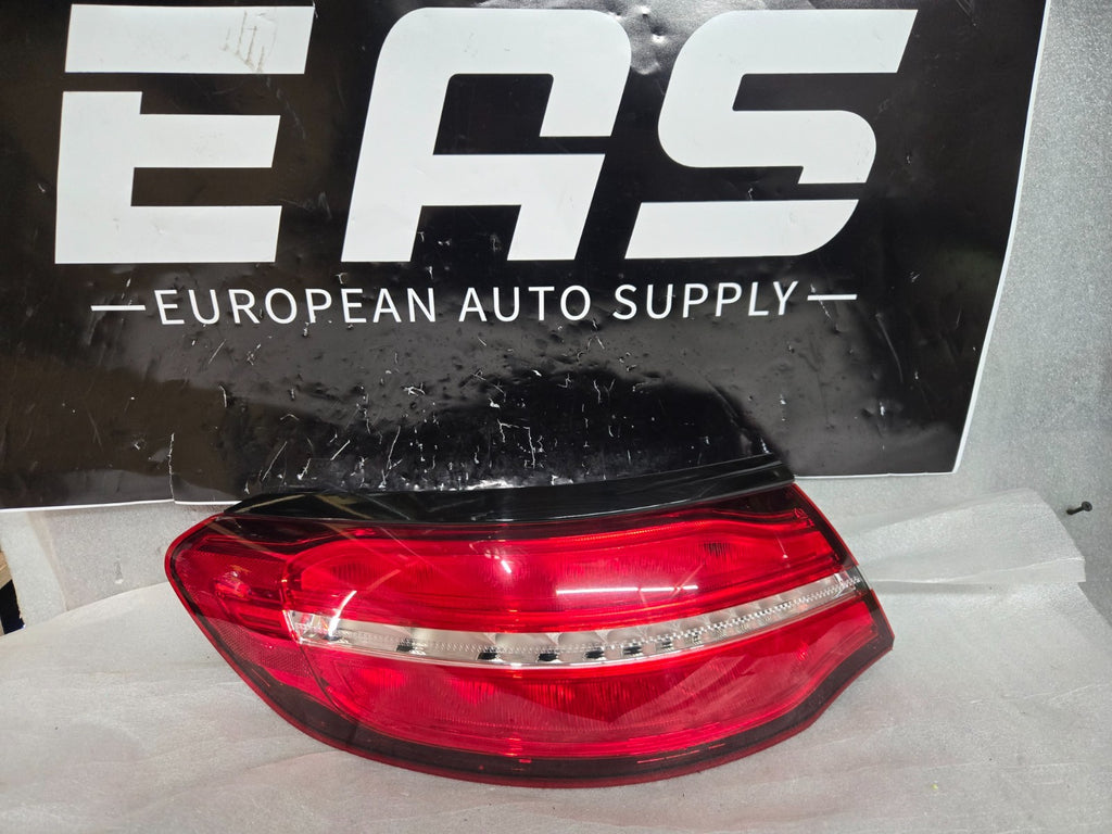 2017- 2020 MERCEDES GLC X253 COUPE REAR LEFT OUTER TAILLIGHT TAIL LIGHT LAMP OEM