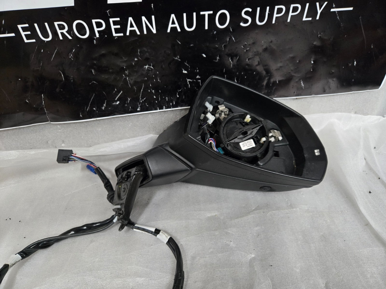 2018 - 2025 AUDI Q5 FRONT RIGHT RH PASSENGER DOOR SIDE VIEW MIRROR w/ Camera OEM