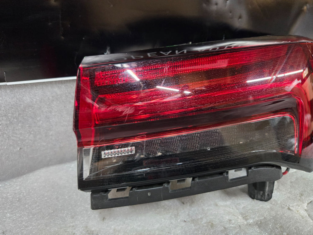 2021-2023 BUICK ENVISION REAR RIGHT OUTER TAILLIGHT TAILLAMP LED OEM 85594575