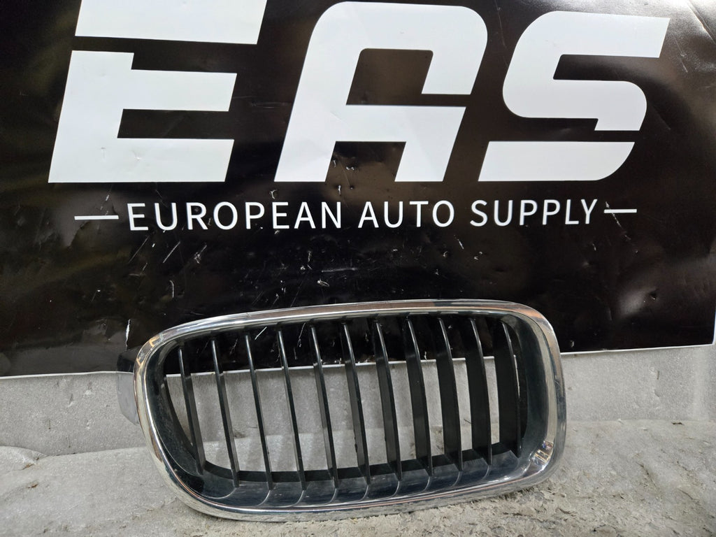2012 - 2015 BMW 3 Series Front Kidney Grille Left + Right Side 5113-7255411 OEM