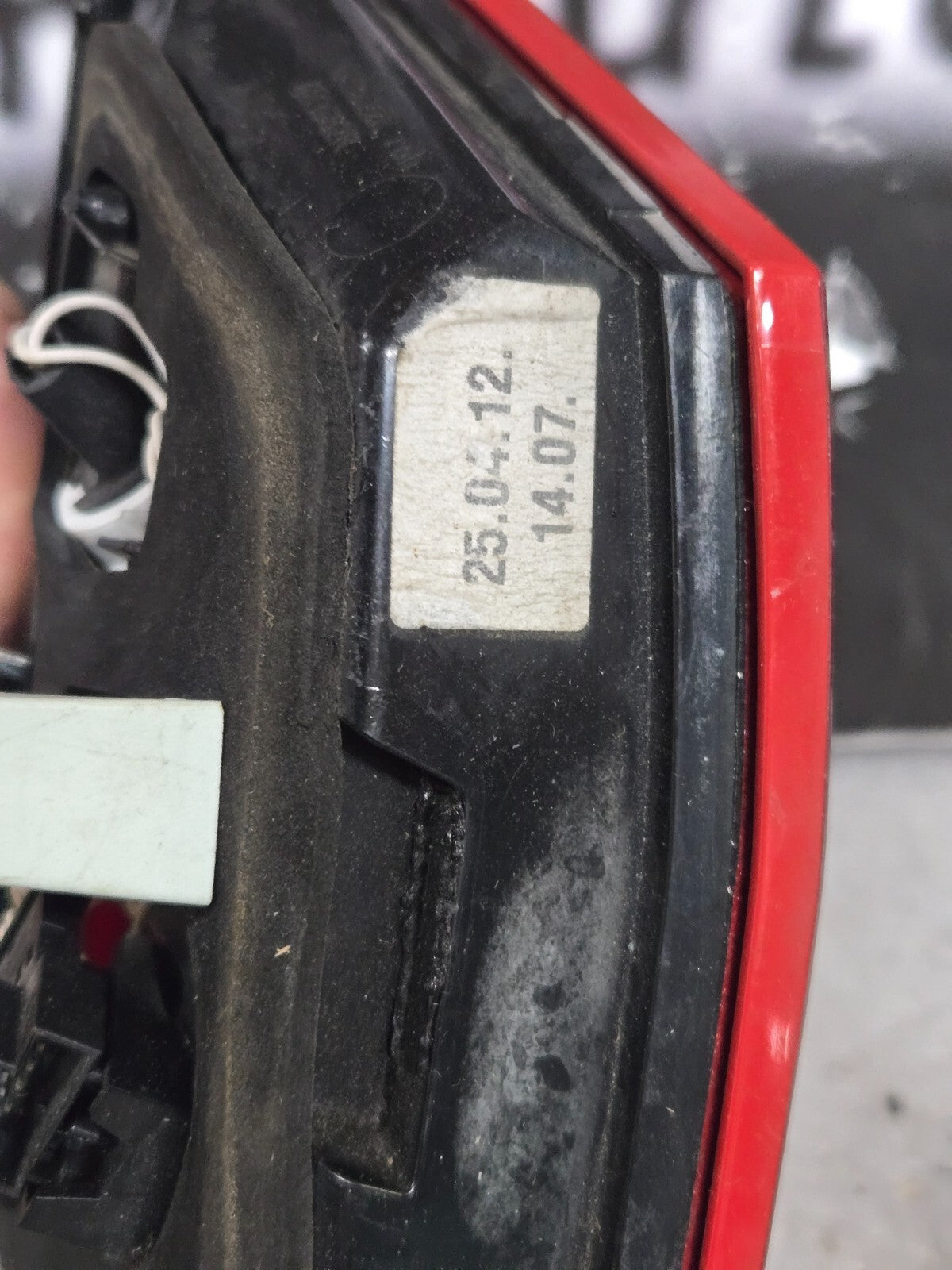 2010-17 Mercedes W212 E350 E550 Sedan Inner Tail Light Right RH OEM A2129060458