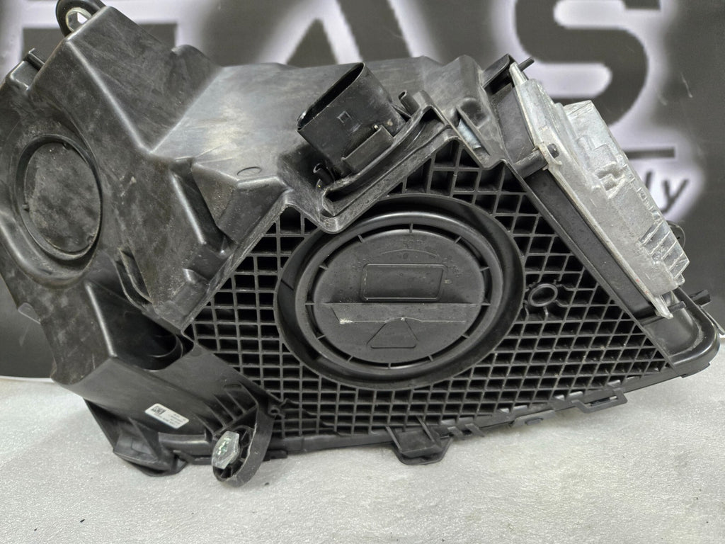 20-21 Mercedes Benz X253 GLC300 LH Driver LED Headlight A2539067301 OEM COMPLETE