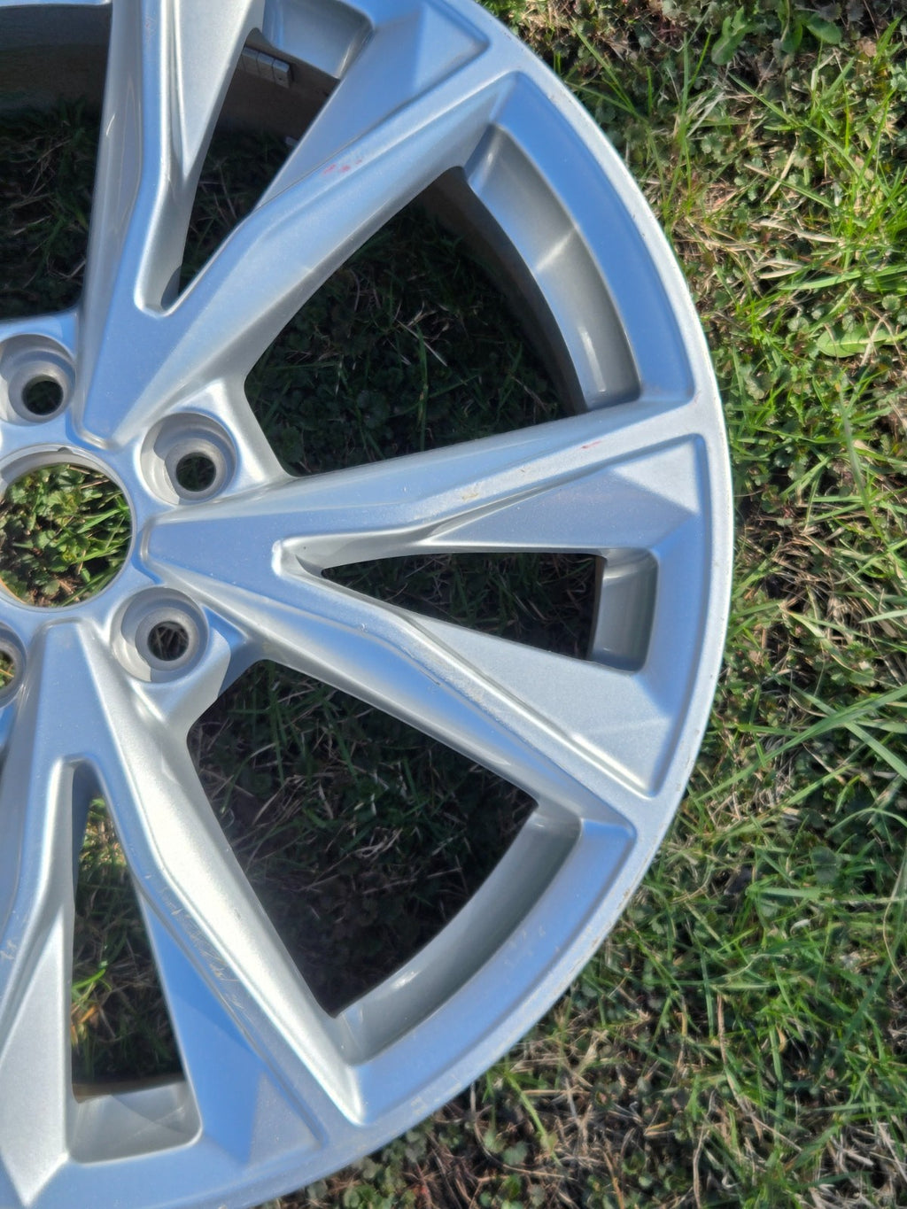 2019-2023 AUDI Q3 18" ALLOY WHEEL 83A601025K OEM 83A-601-025-K