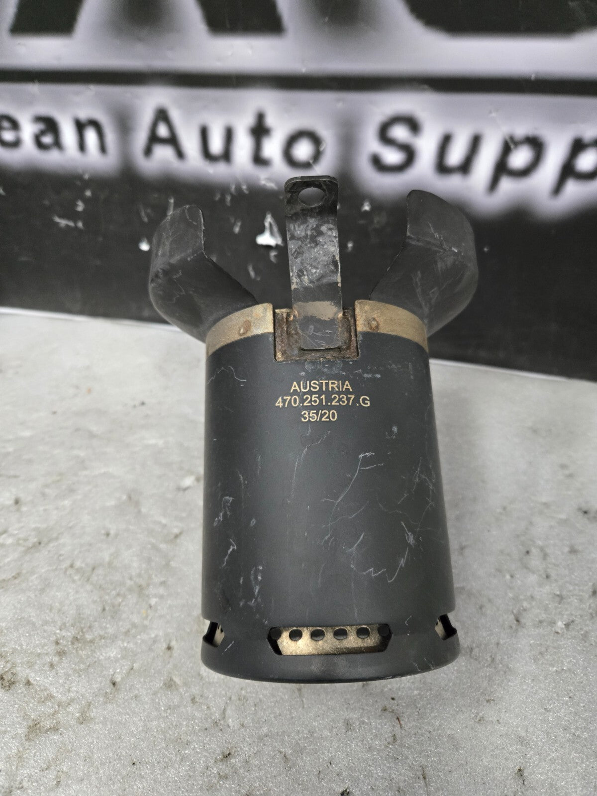 2019-2021 Lamborghini Aventador SVJ Exhaust Tail Pipe 470251237G OEM