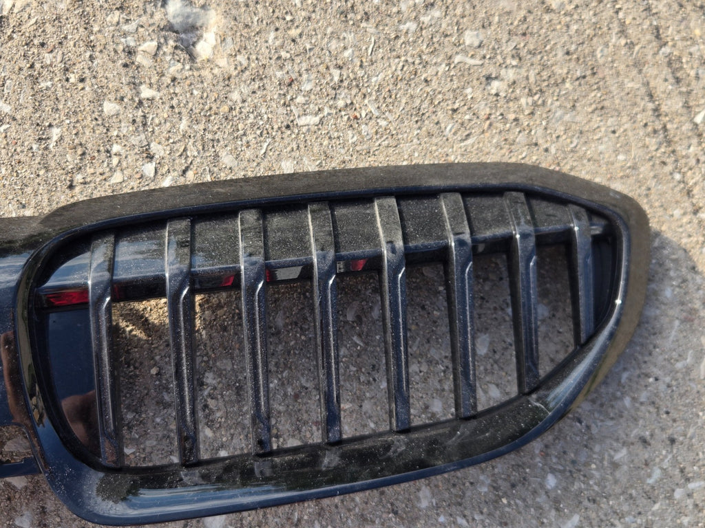 2019 2020 2021 BMW 330I BLACK FRONT GRILLE M340I G20 5113 192976-10 OEM