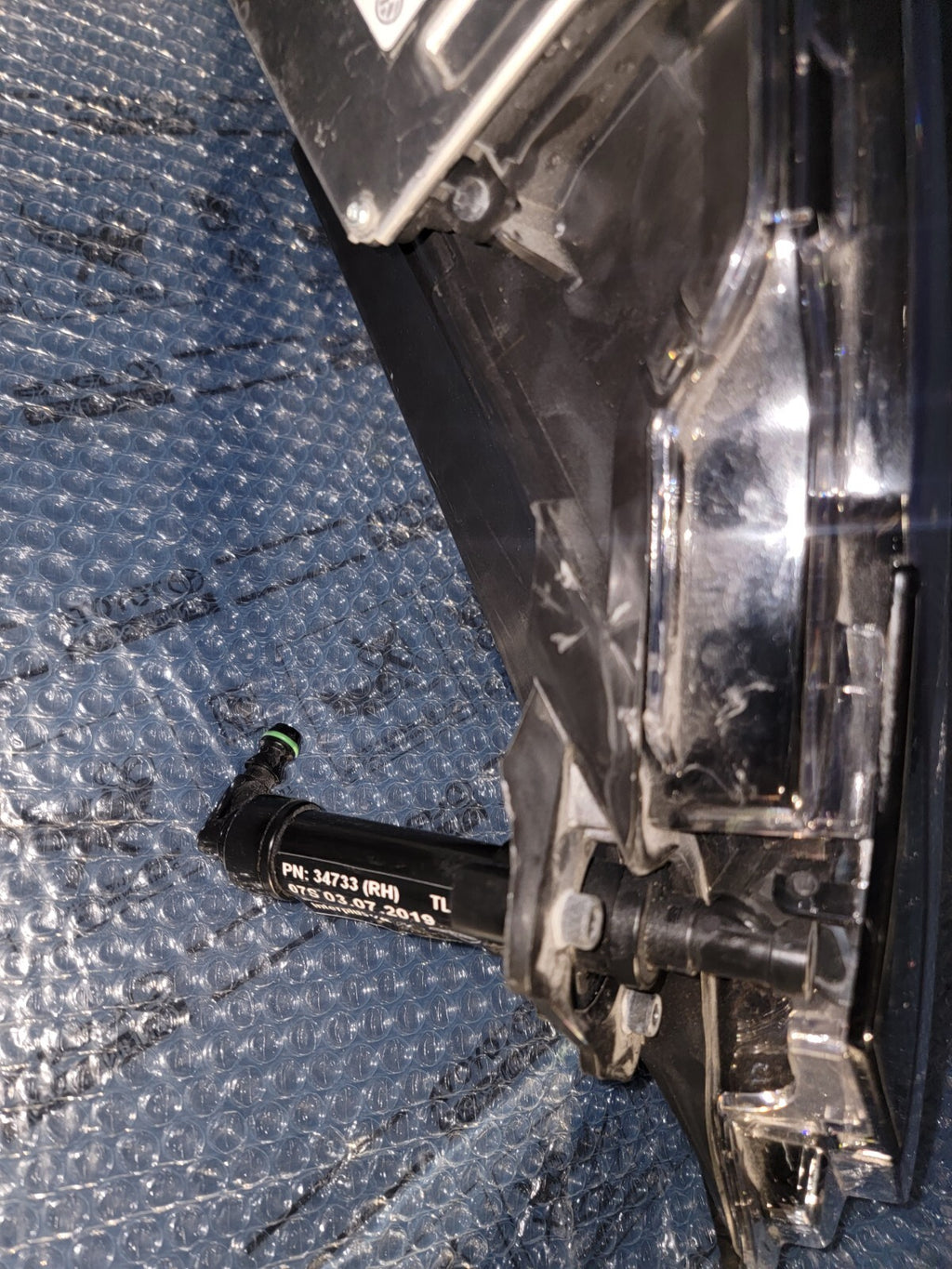 12-17 Lamborghini Aventador LP700-4 Right Passenger Headlight 471941004T OEM R